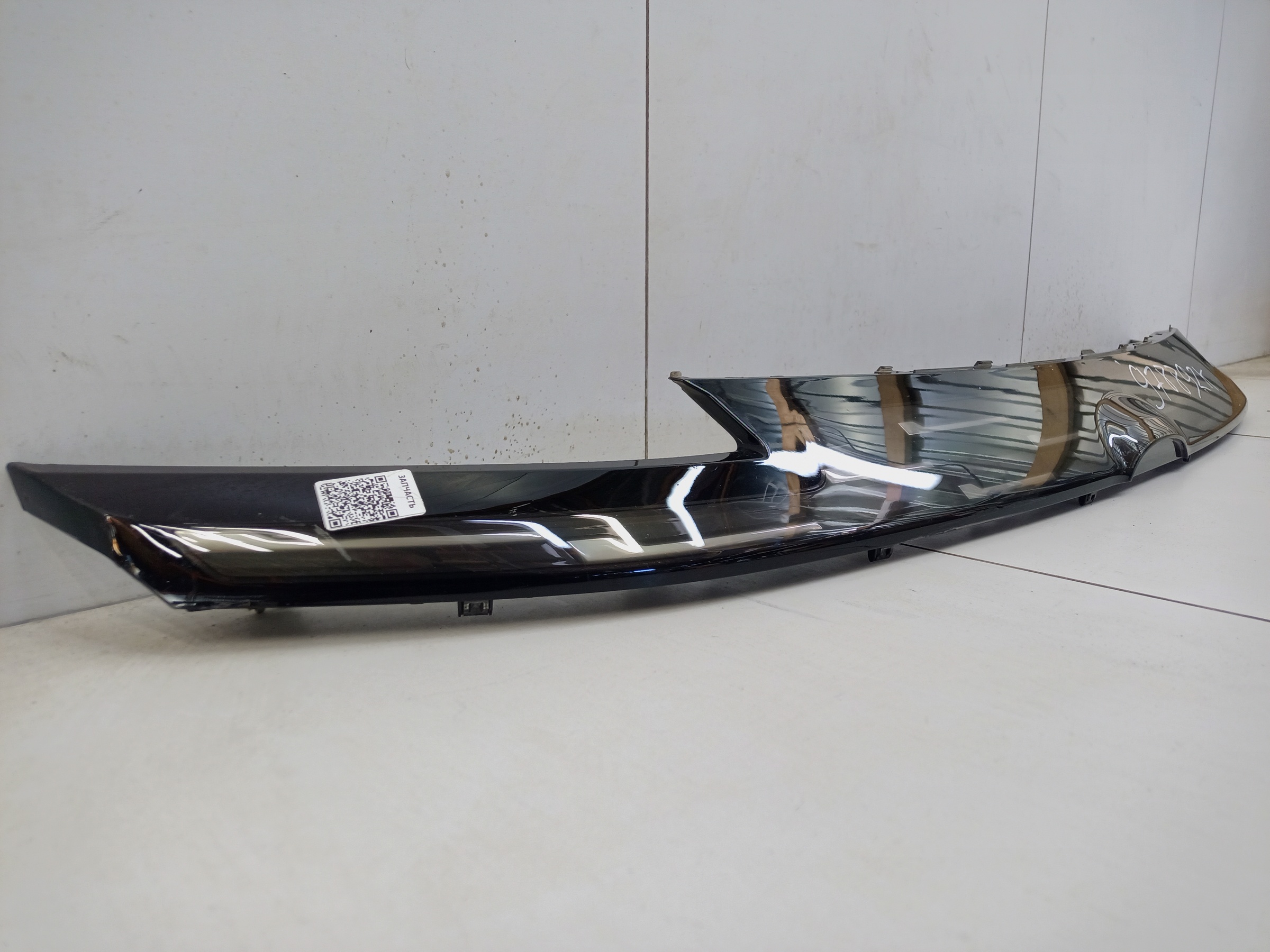 Накладка решетки радиатора верхняя Changan CS55Plus Restail LED