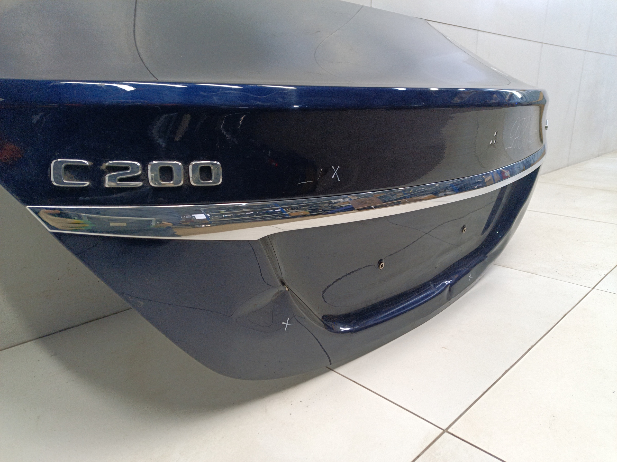 Крышка багажника Mercedes Benz C-klasse W205 Sedan