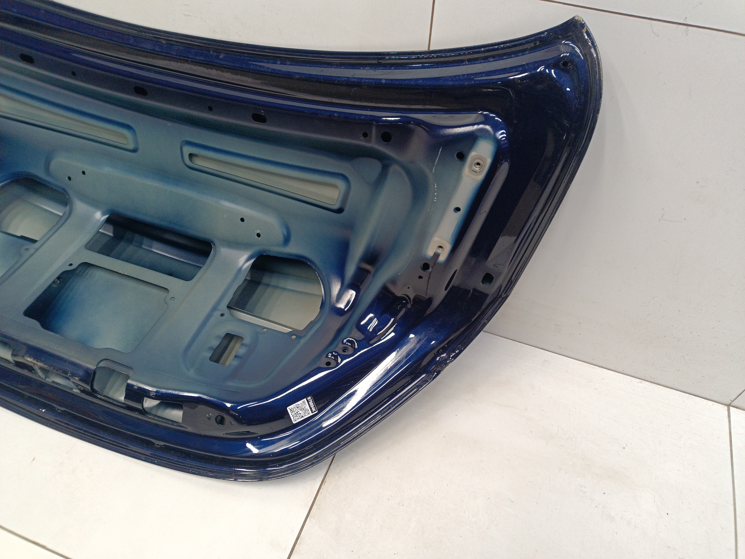 Крышка багажника Mercedes Benz C-klasse W205 Sedan