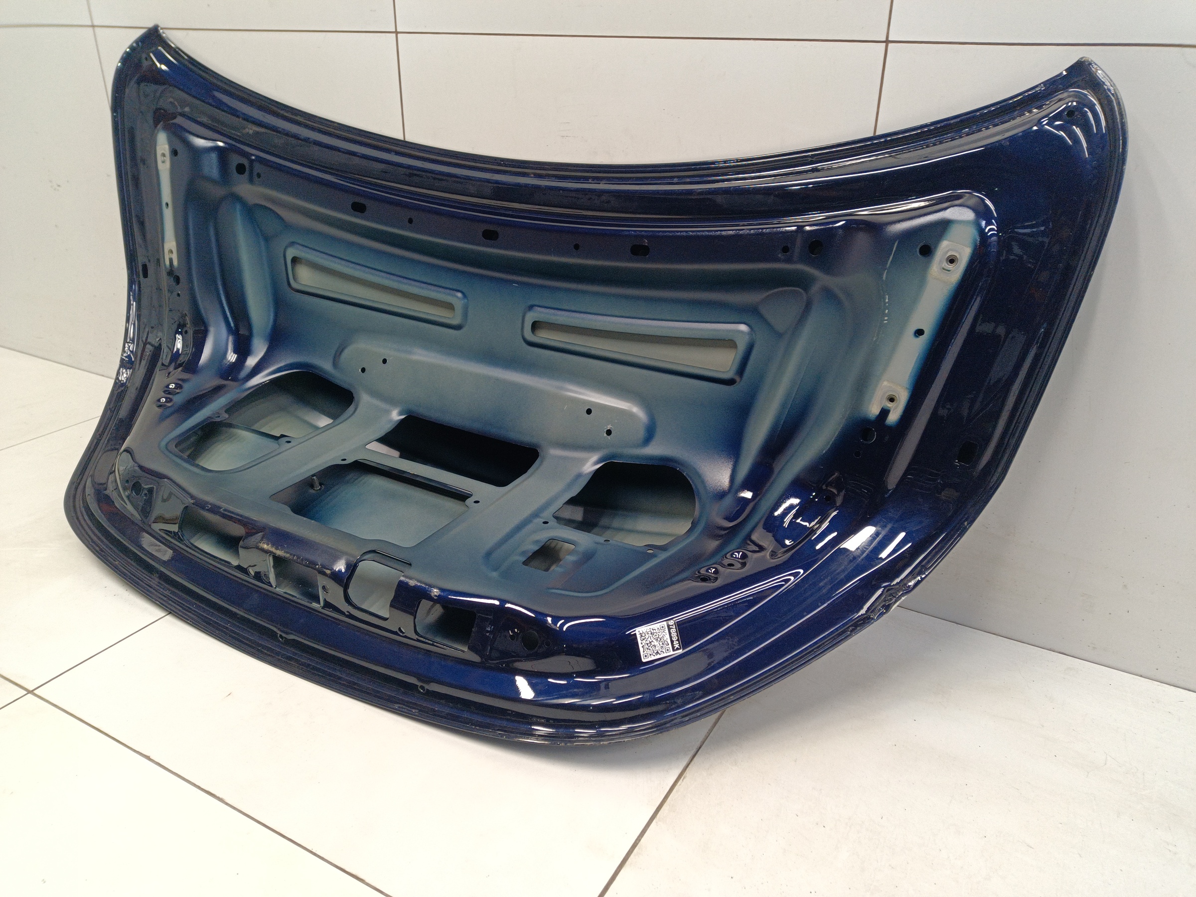 Крышка багажника Mercedes Benz C-klasse W205 Sedan