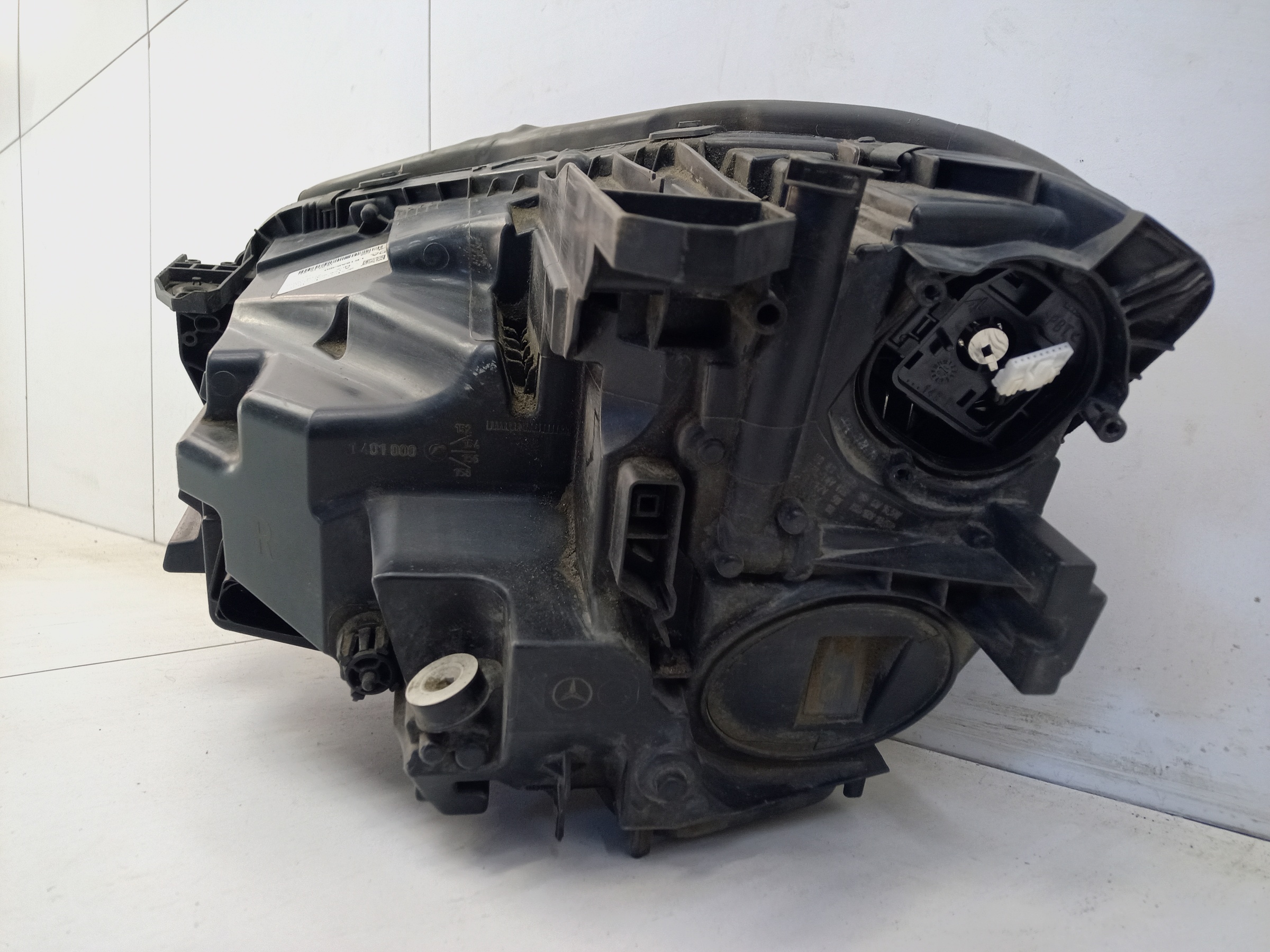 Фара передняя правая Mercedes-Benz GLA-Klasse X156 Restail