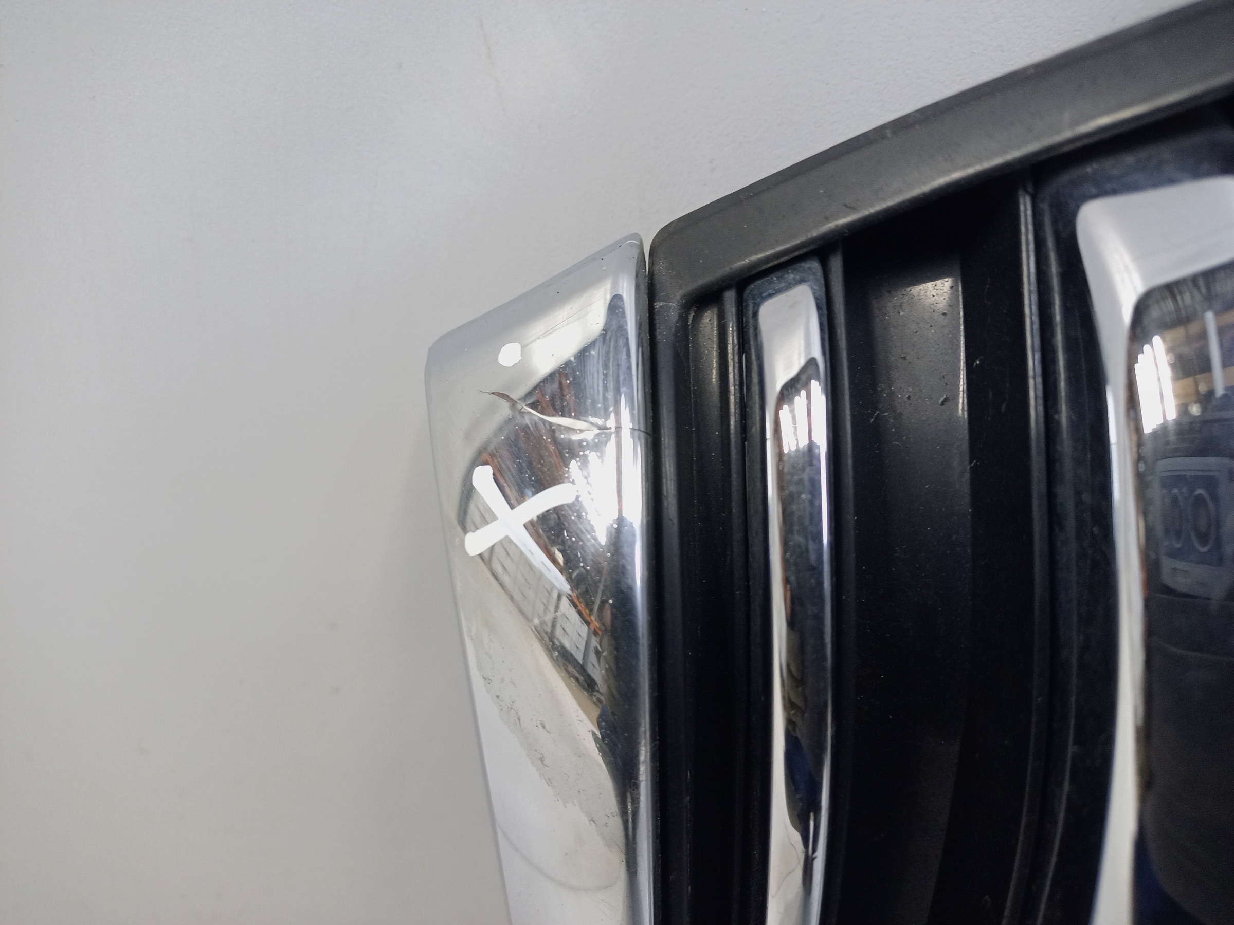 Решетка радиатора Voyah Dream