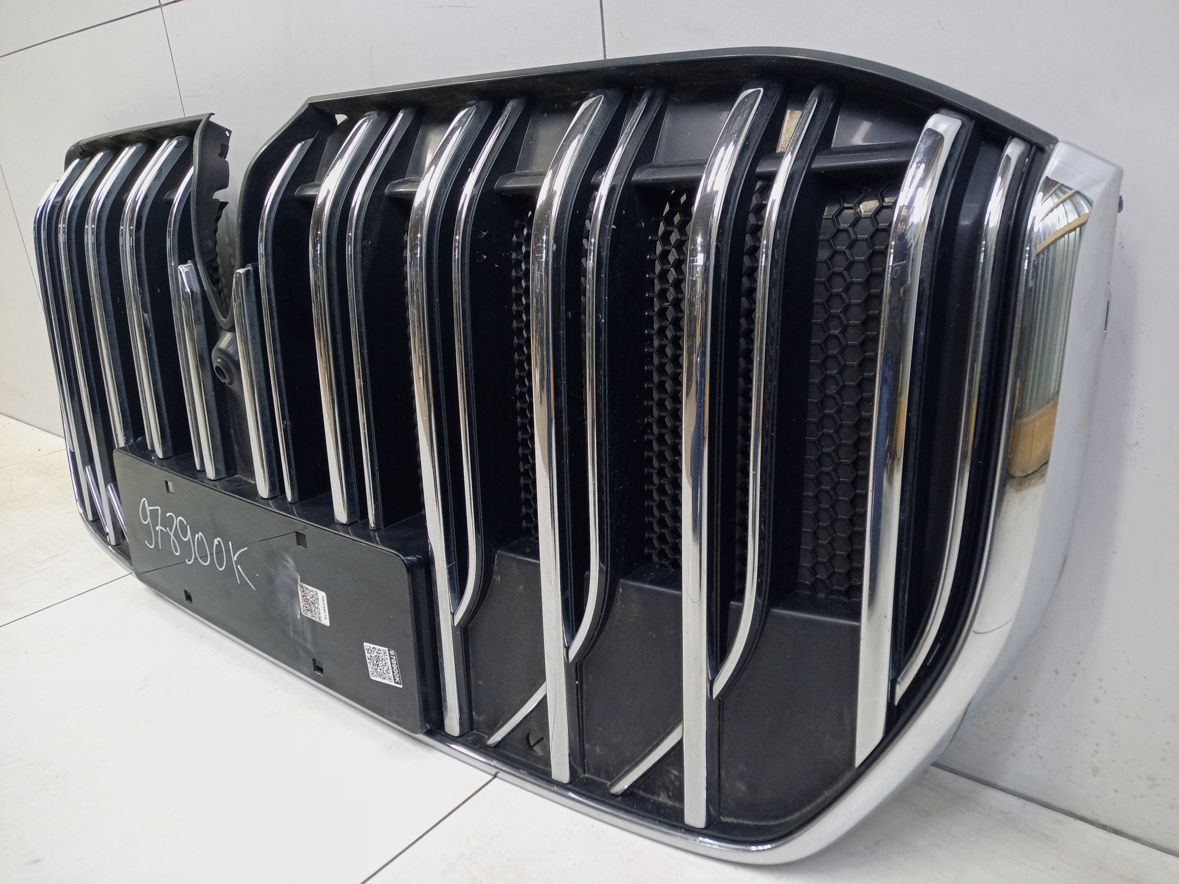 Решетка радиатора Voyah Dream