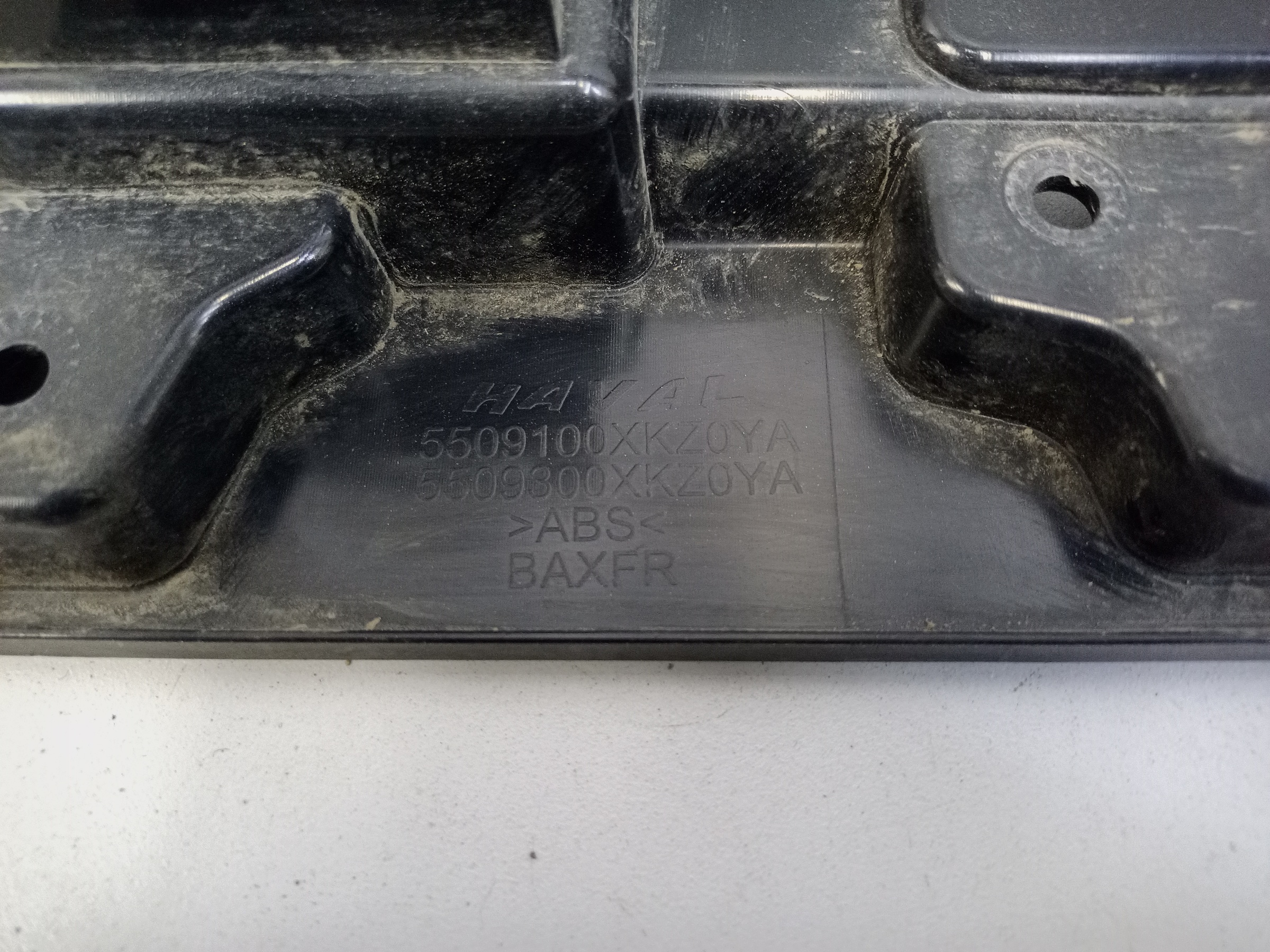 Решетка радиатора Haval M6 2