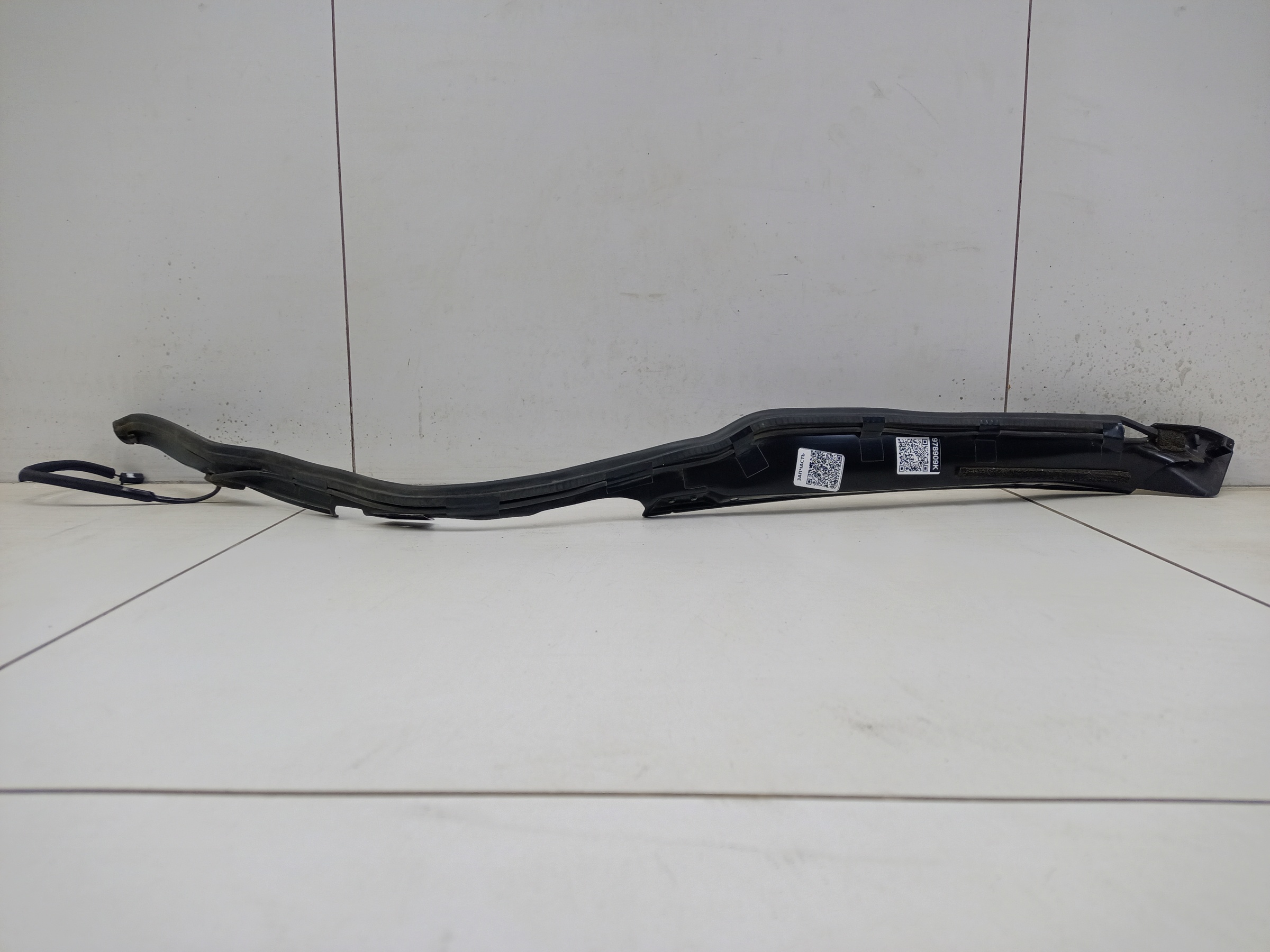 Датчик положения крышки багажника правый Lexus RX 4