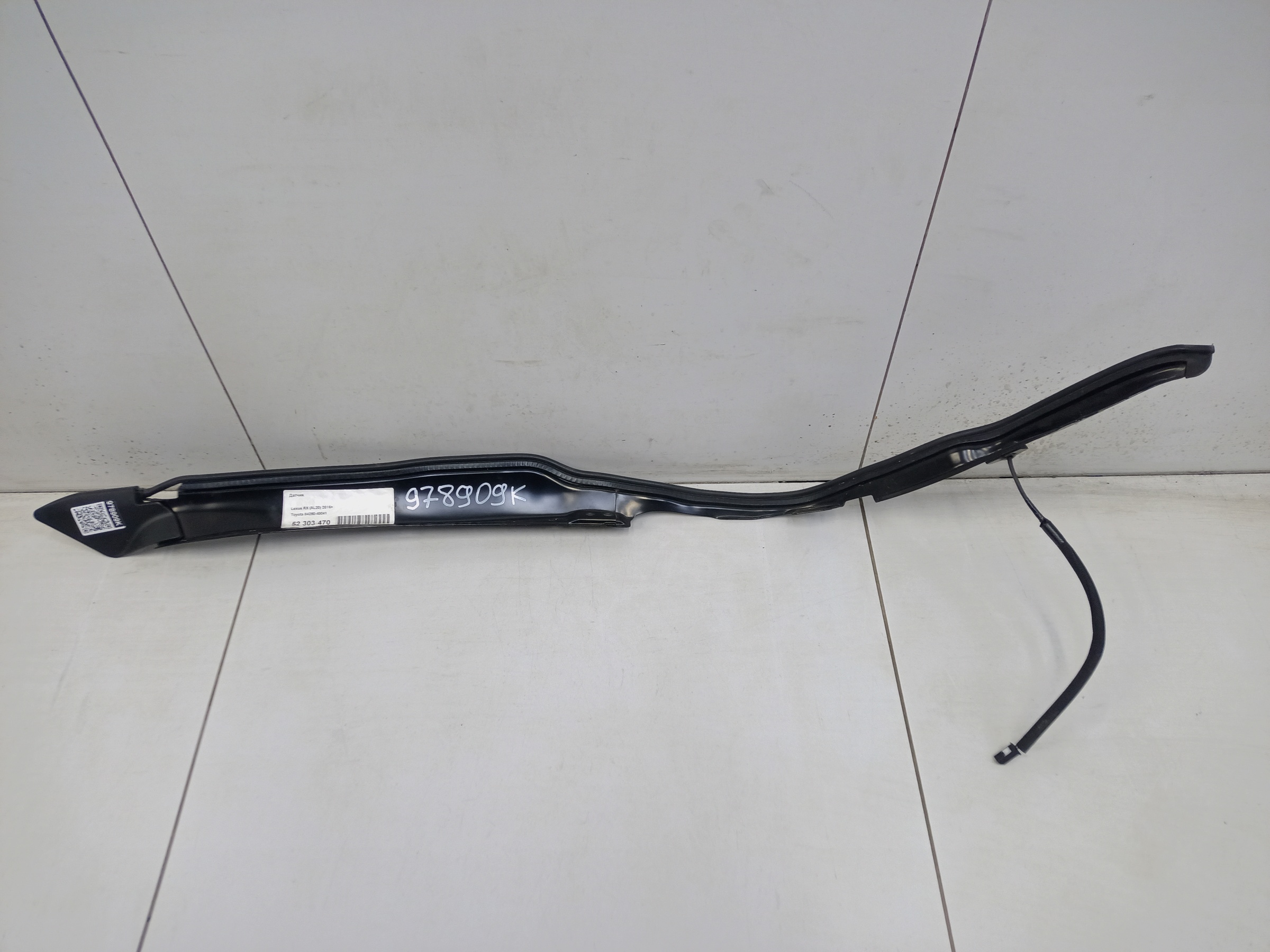 Датчик положения крышки багажника правый Lexus RX 4