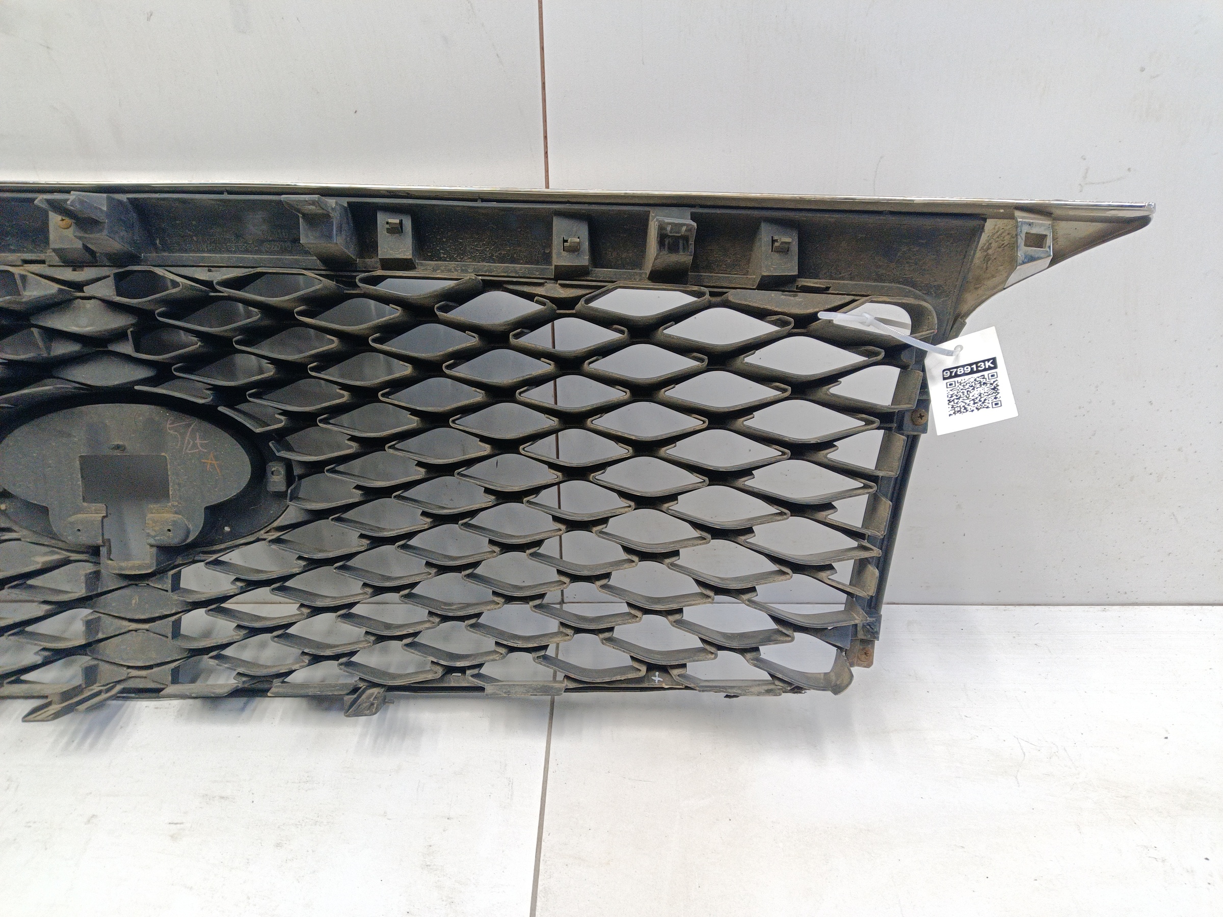 Решётка радиатора Infiniti QX80 1 Restail