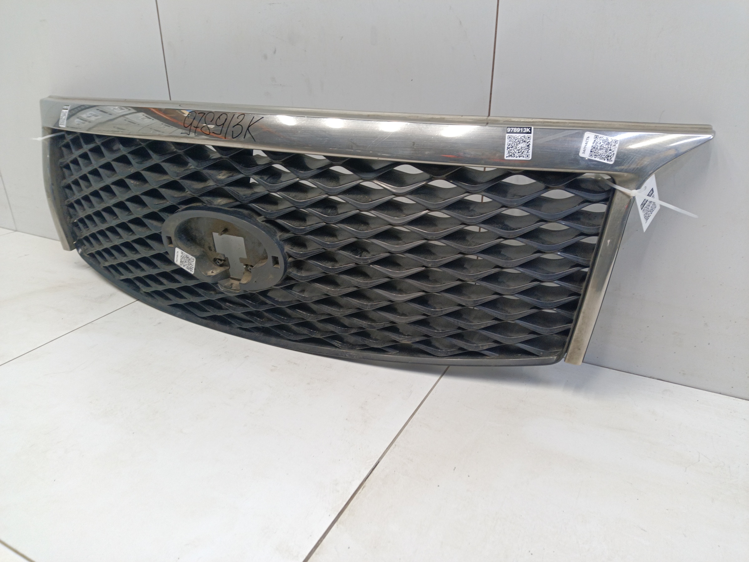 Решётка радиатора Infiniti QX80 1 Restail