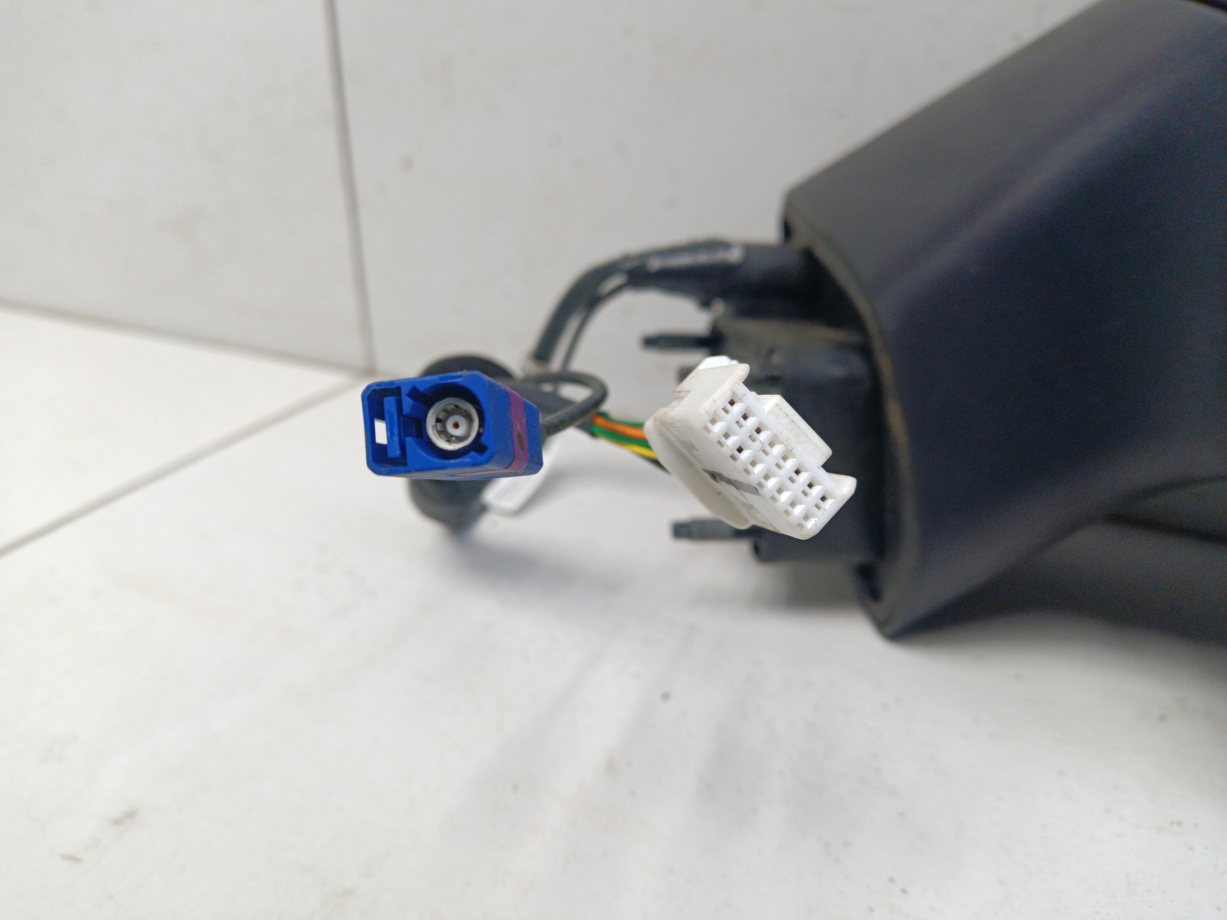 Зеркало правое Haval H5 2 7+1 контактов