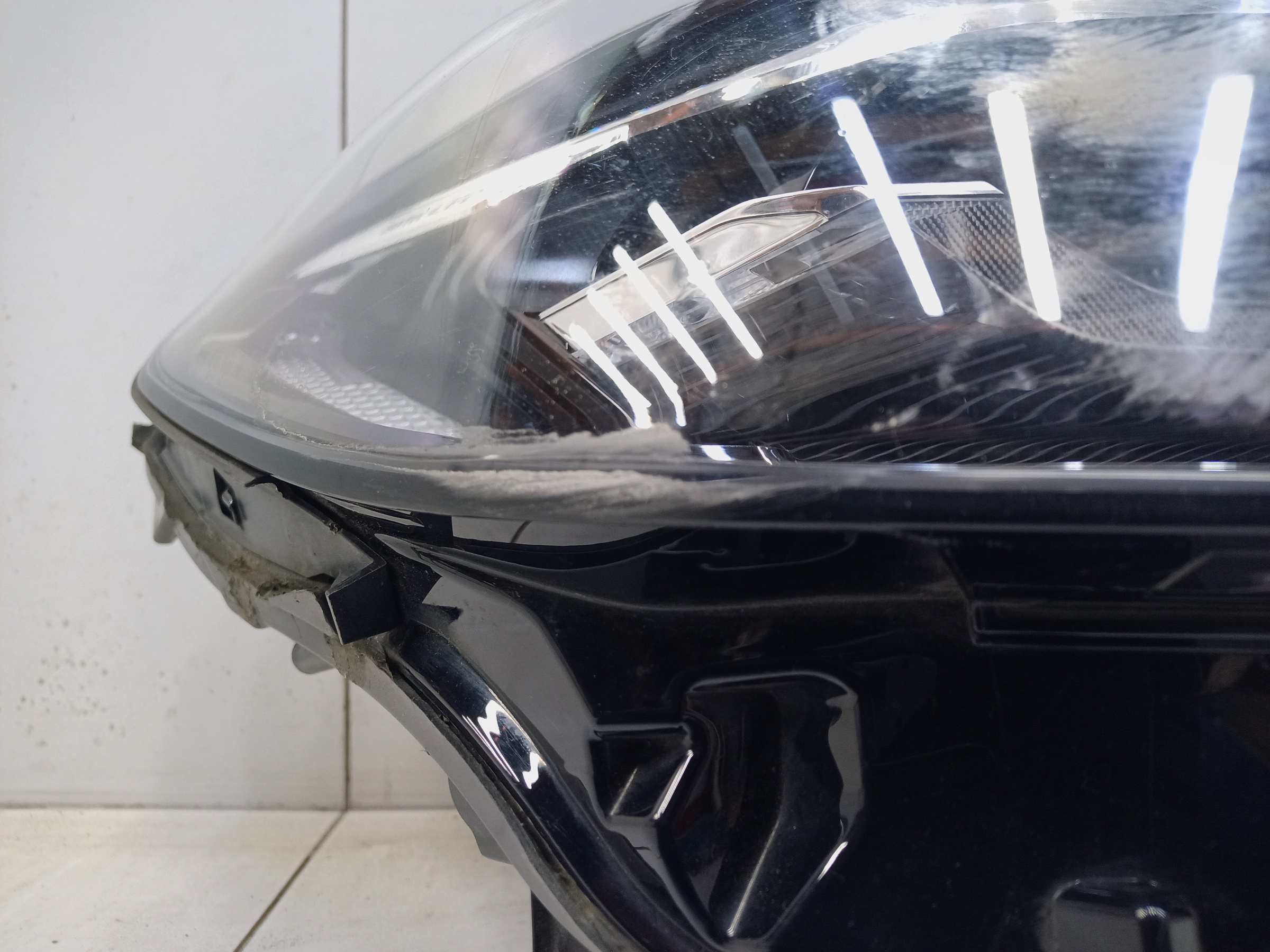 Фара передняя правая BMW 5er G30 Restail LED