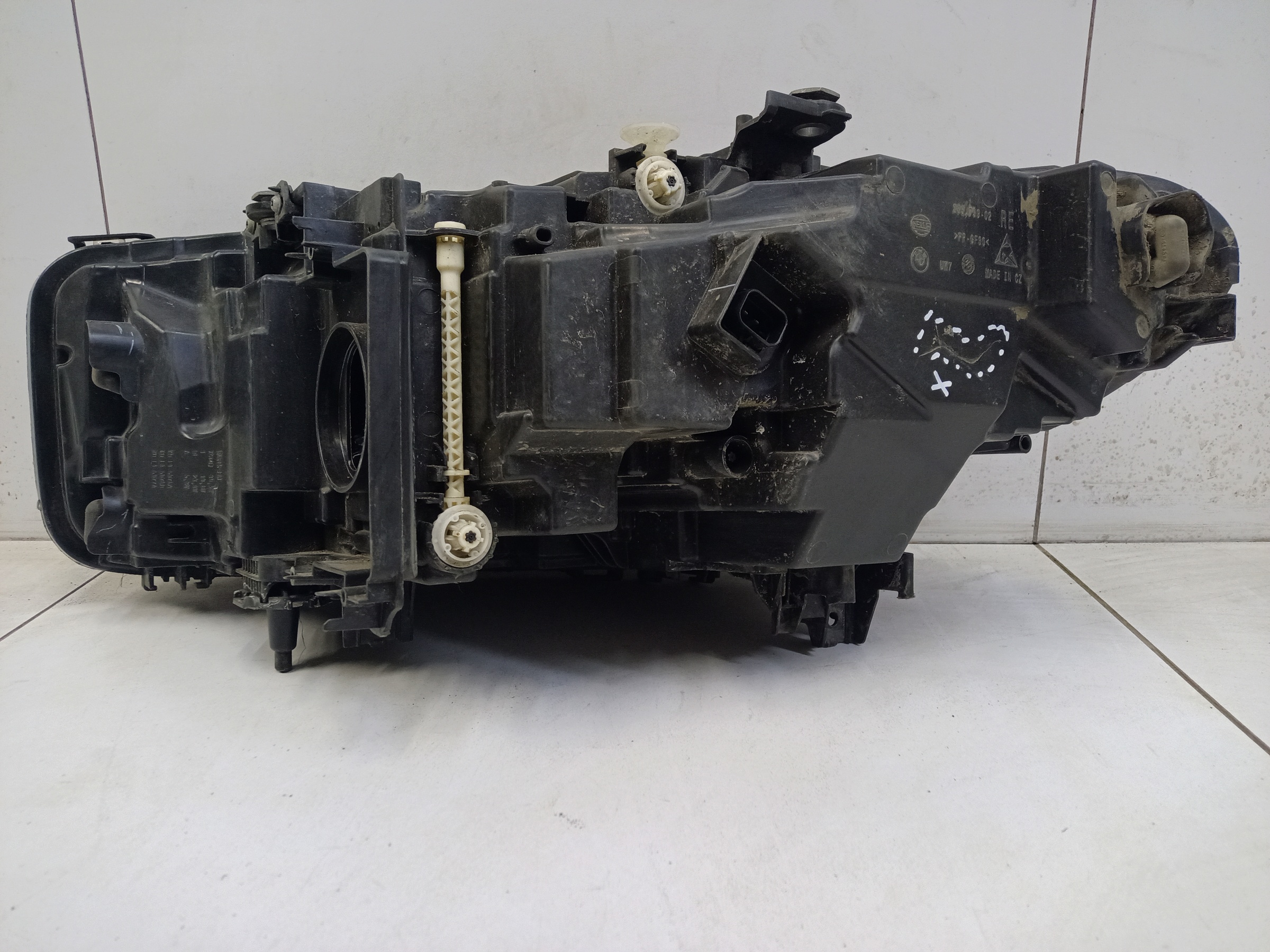 Фара передняя правая BMW 5er G30 Restail LED