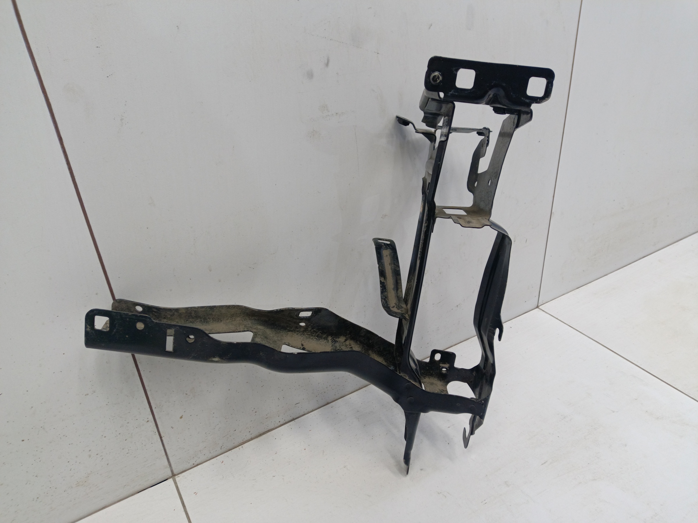 Кронштейн фары передней левой BMW X3 G01