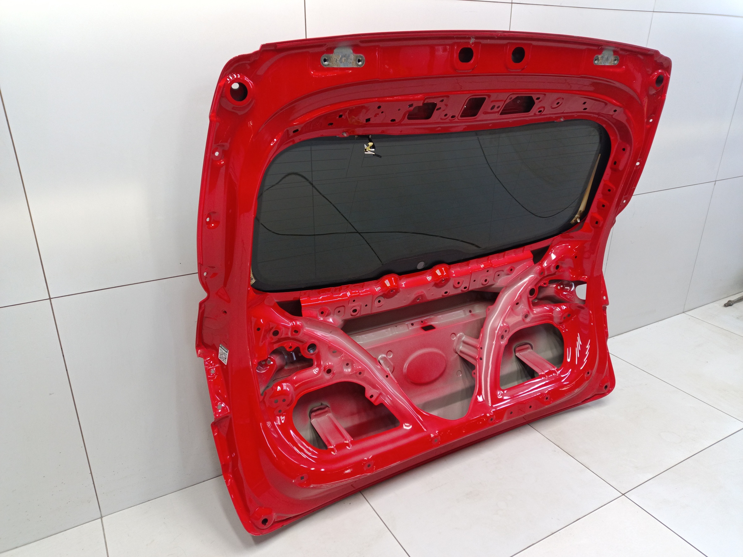 Крышка багажника Geely Coolray