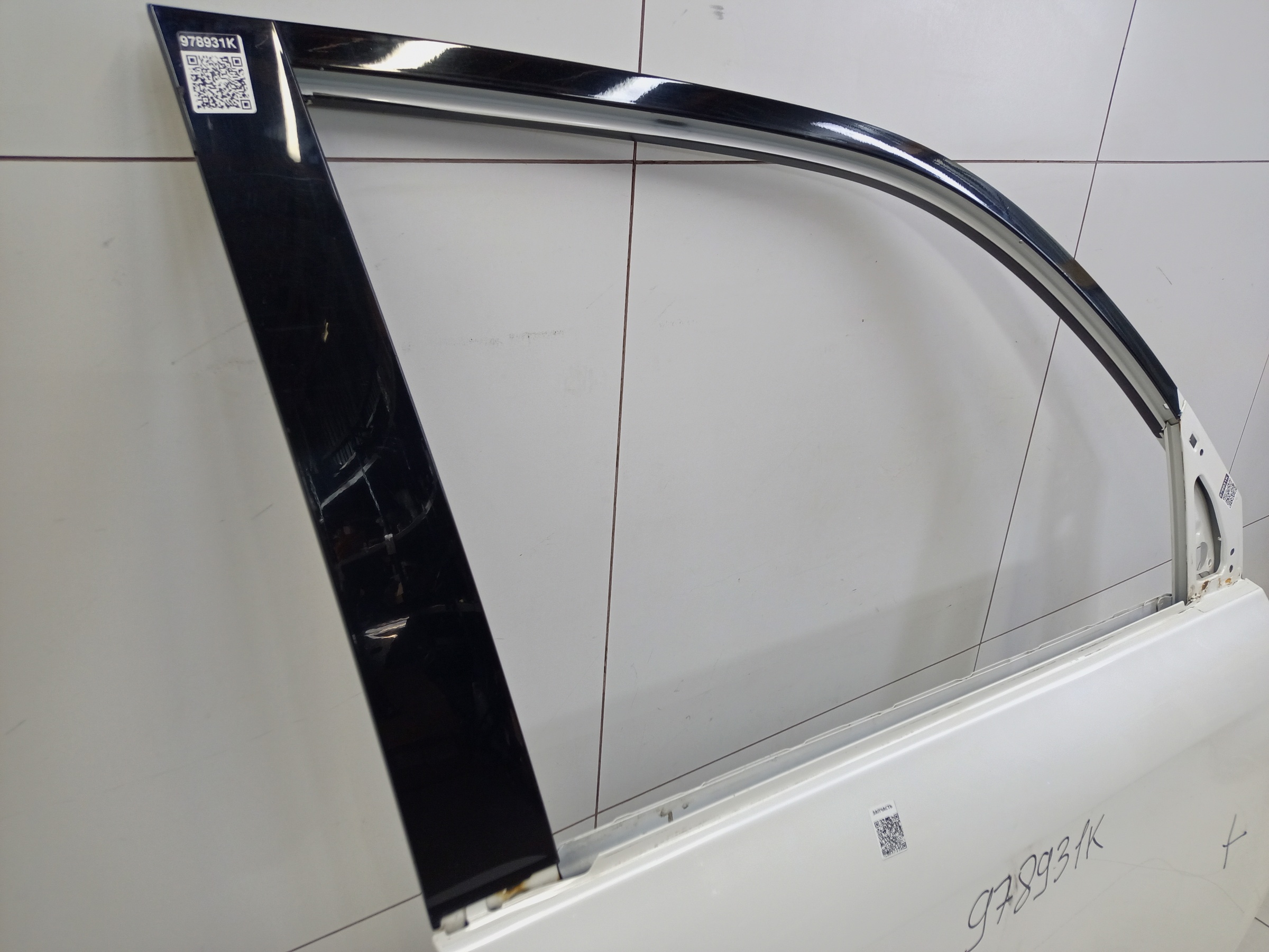 Дверь передняя правая Lexus LX 3 Restail 2