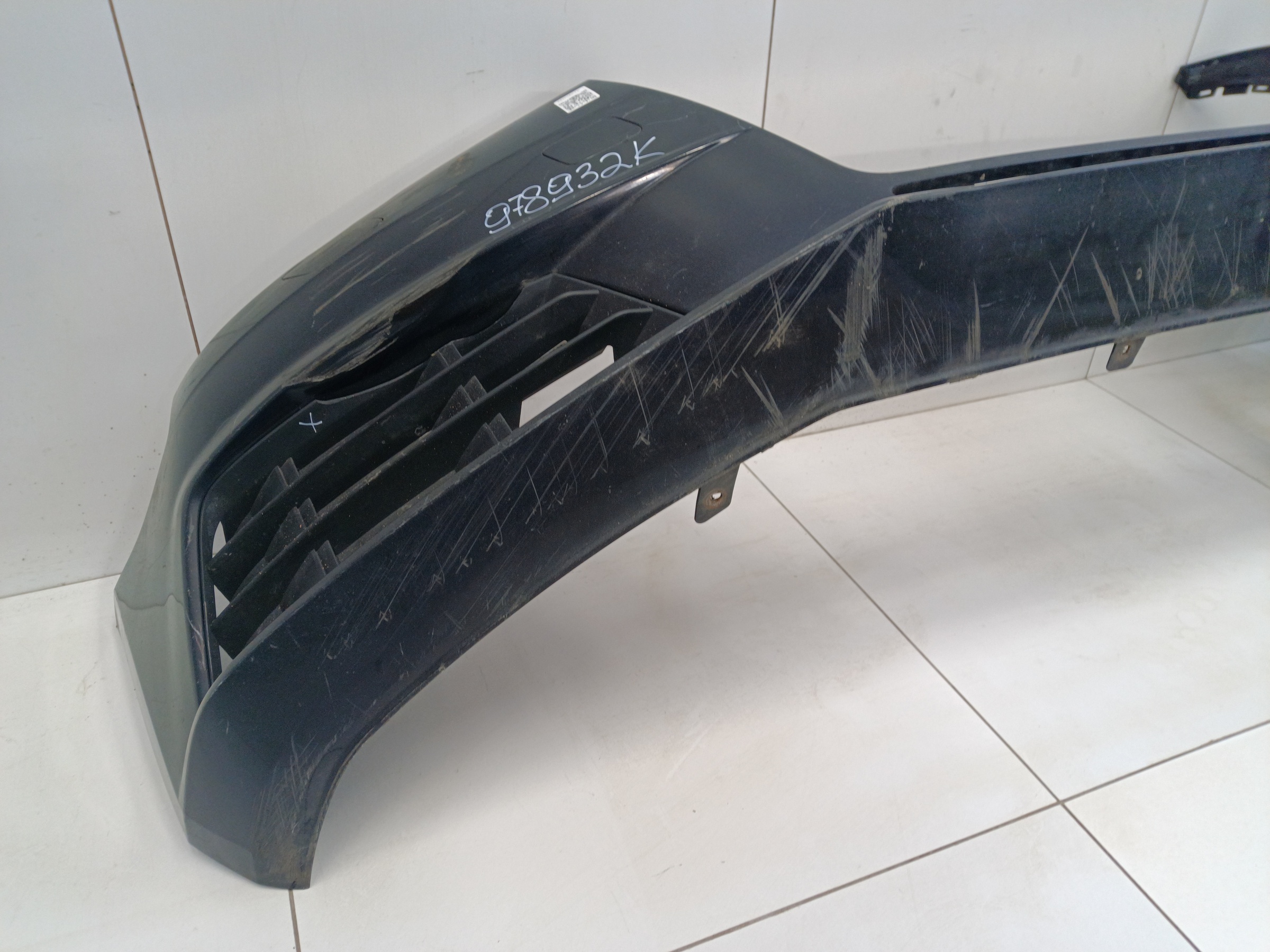 Бампер передний Audi A4 B9