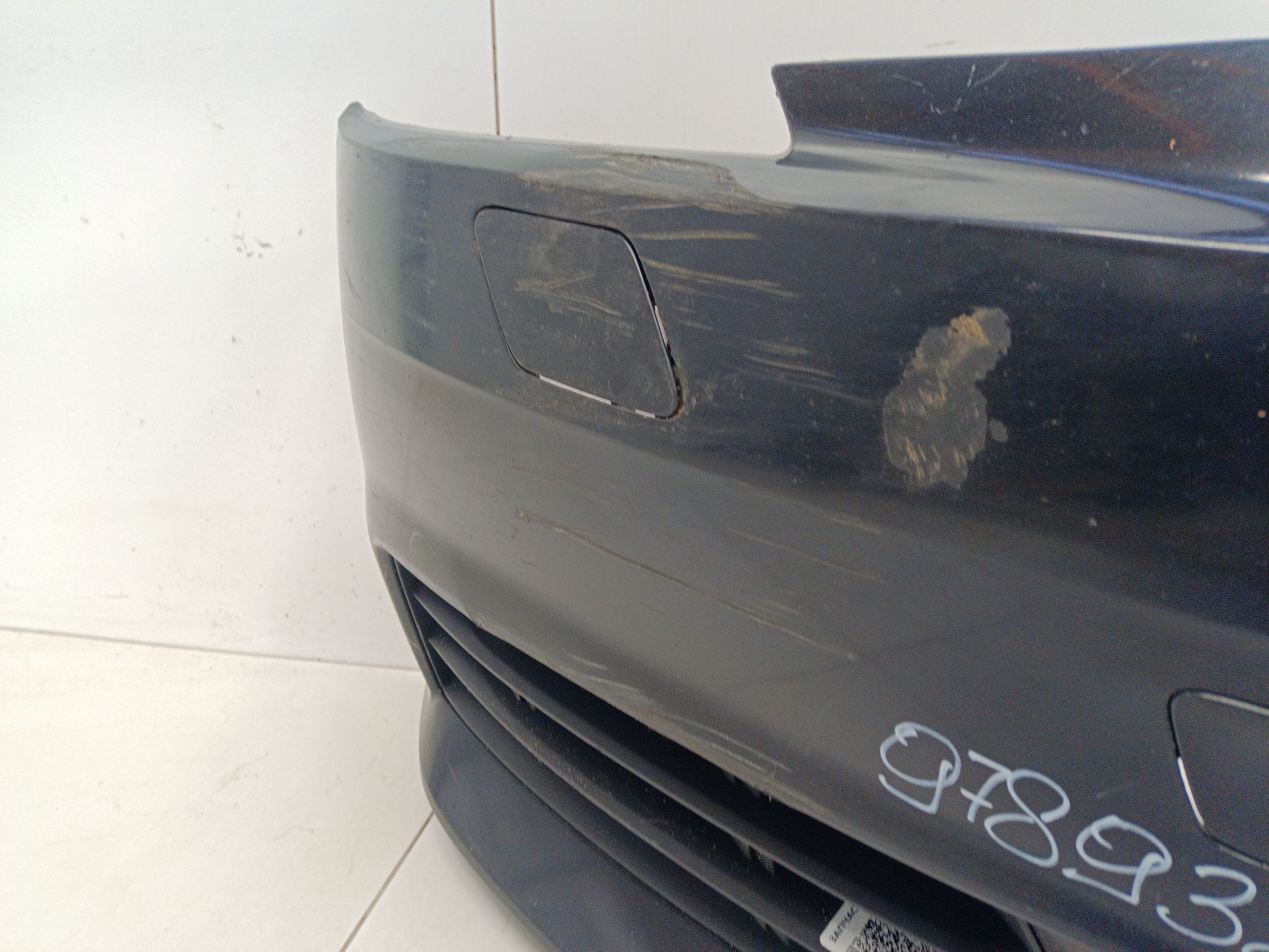 Бампер передний Audi A4 B9