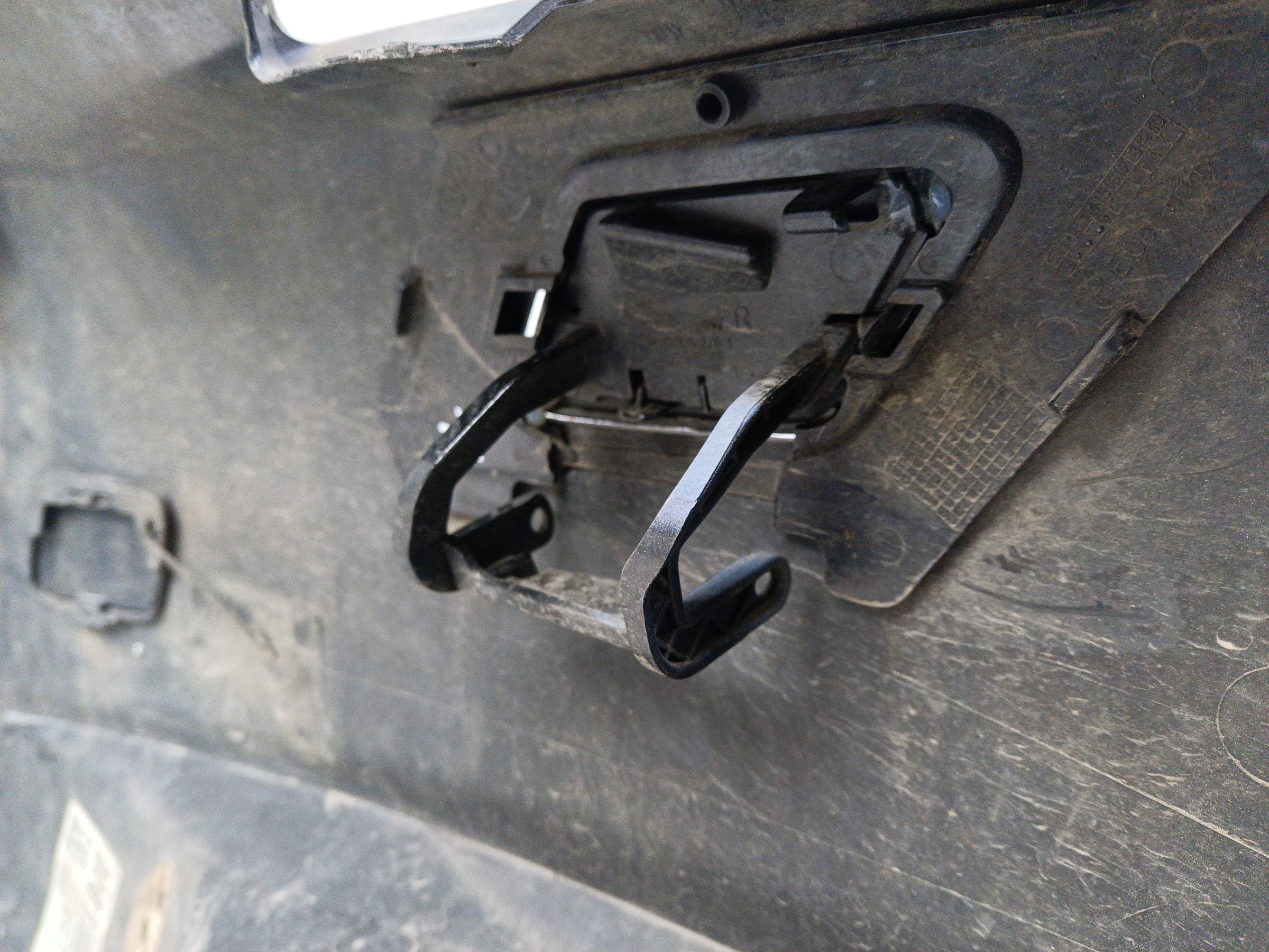 Бампер передний Audi A4 B9