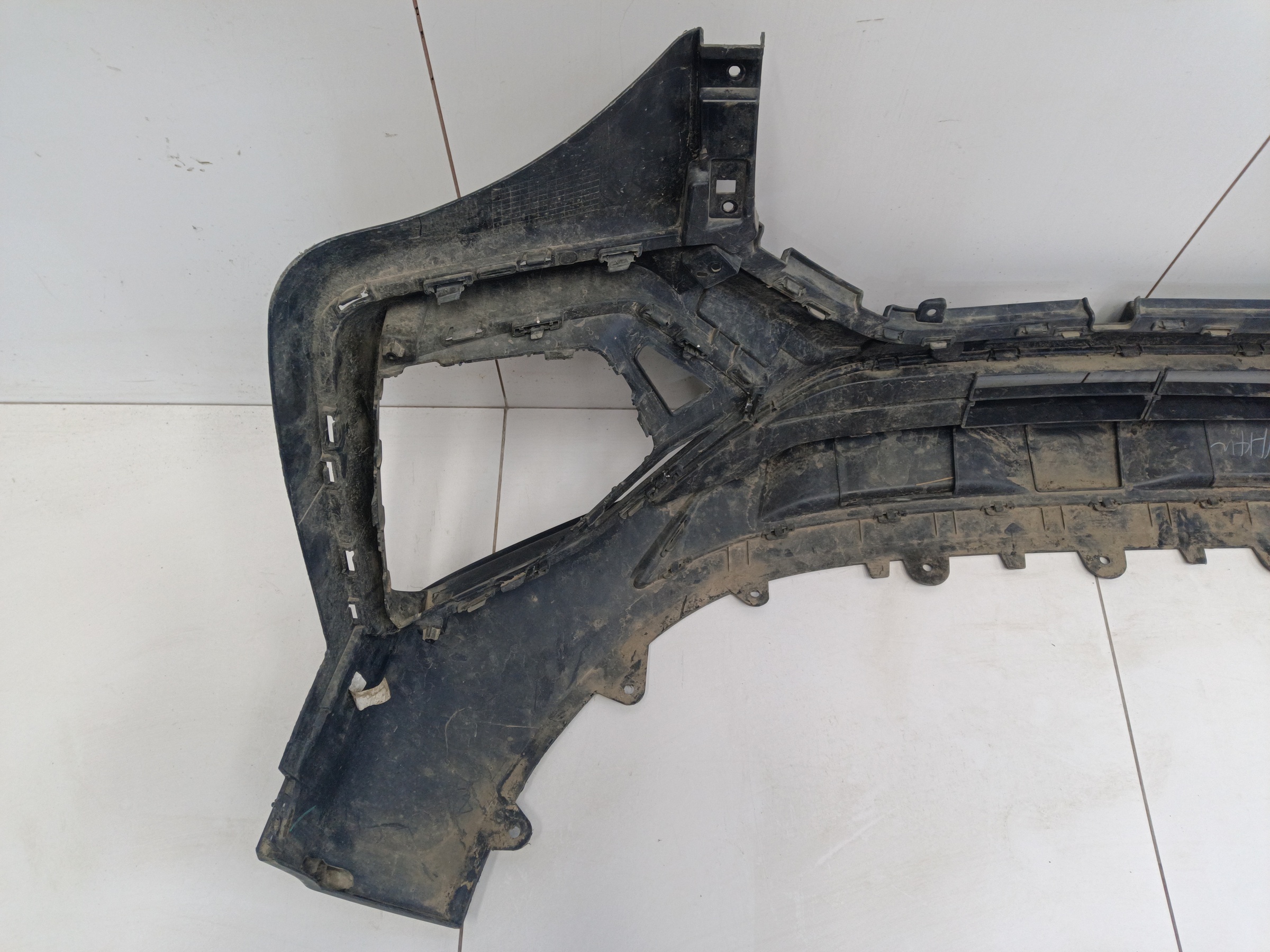 Юбка переднего бампера Geely Okavango 1 Restail