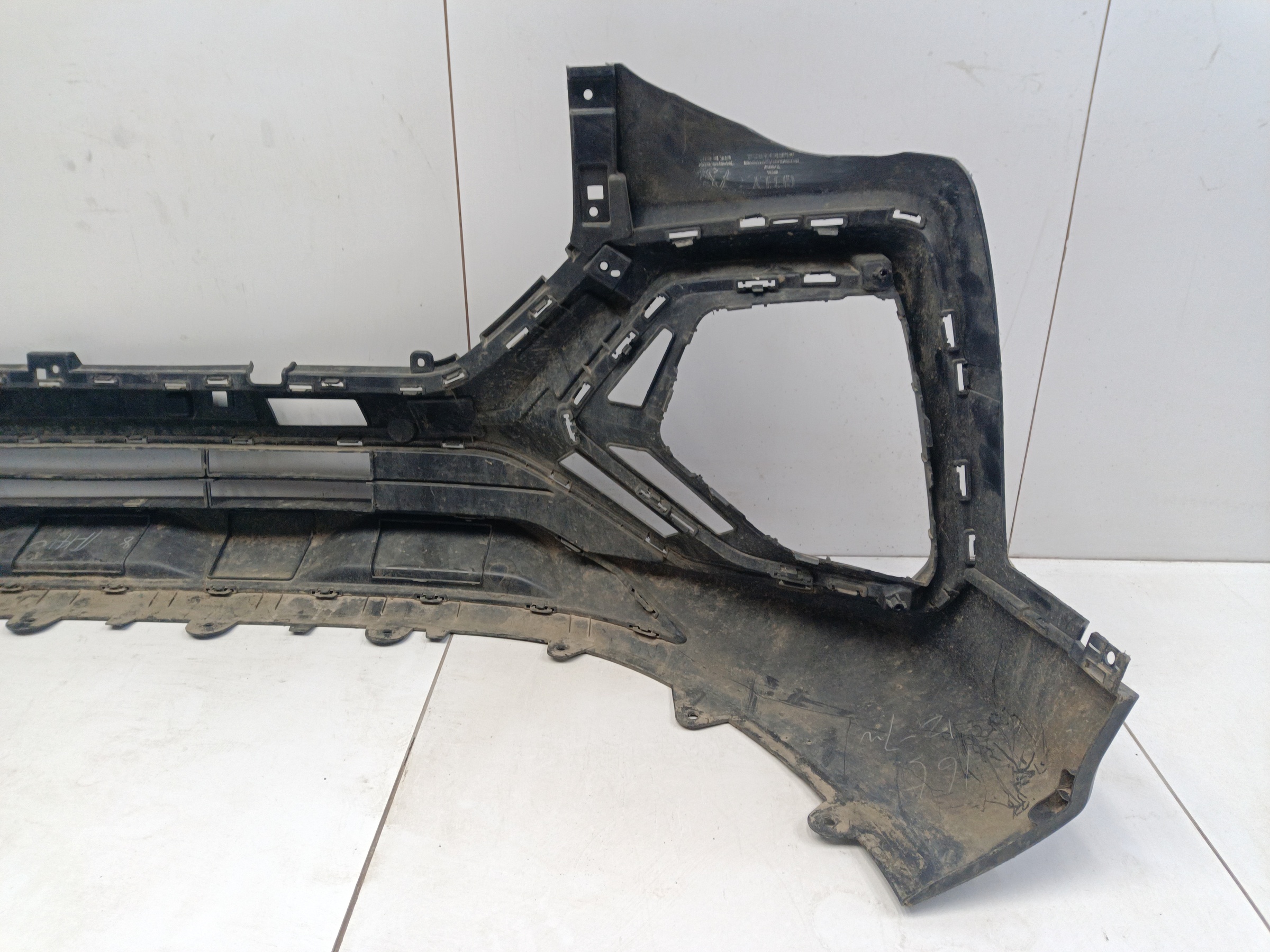 Юбка переднего бампера Geely Okavango 1 Restail