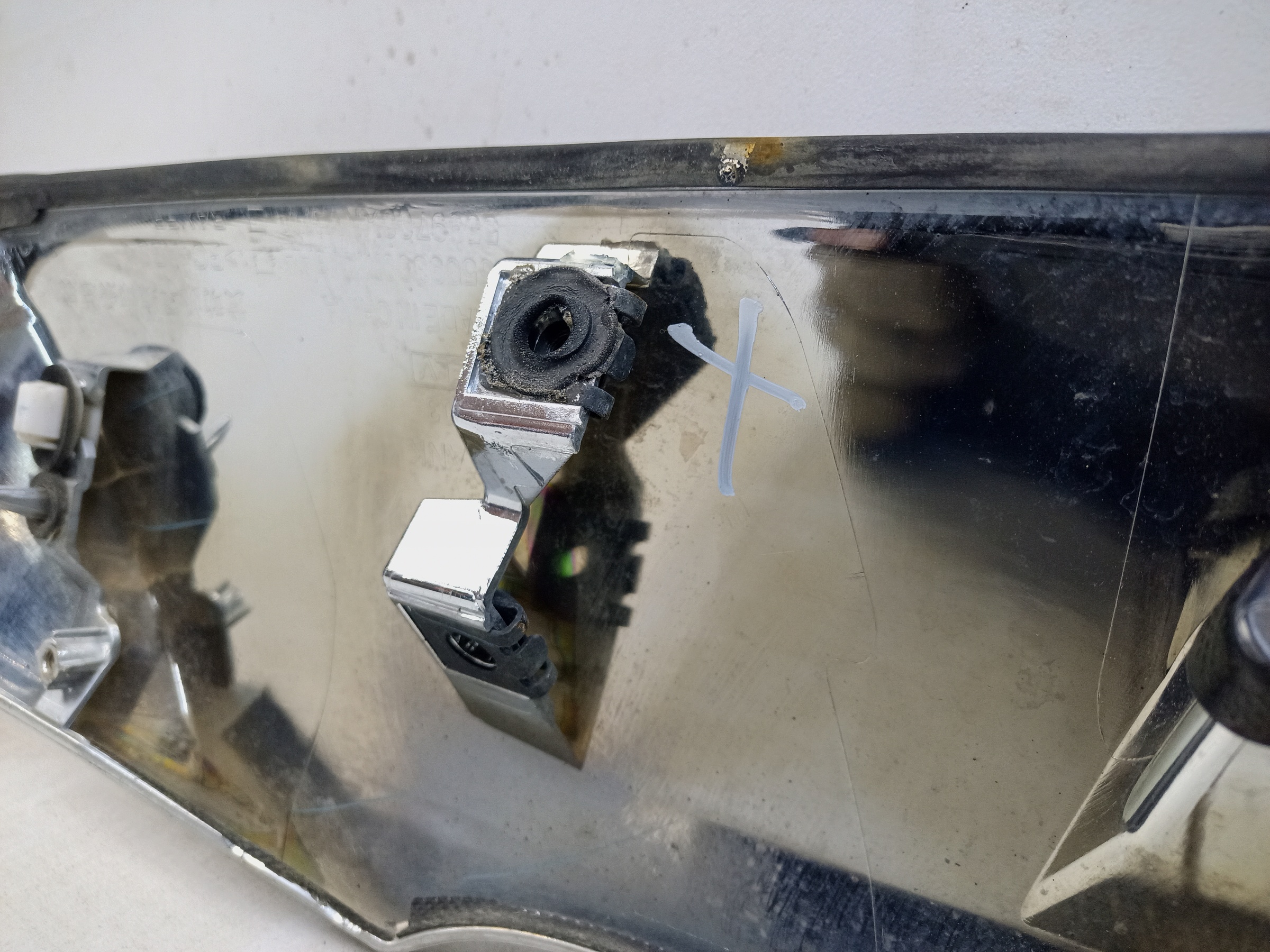 Накладка капота Tank 500 хром