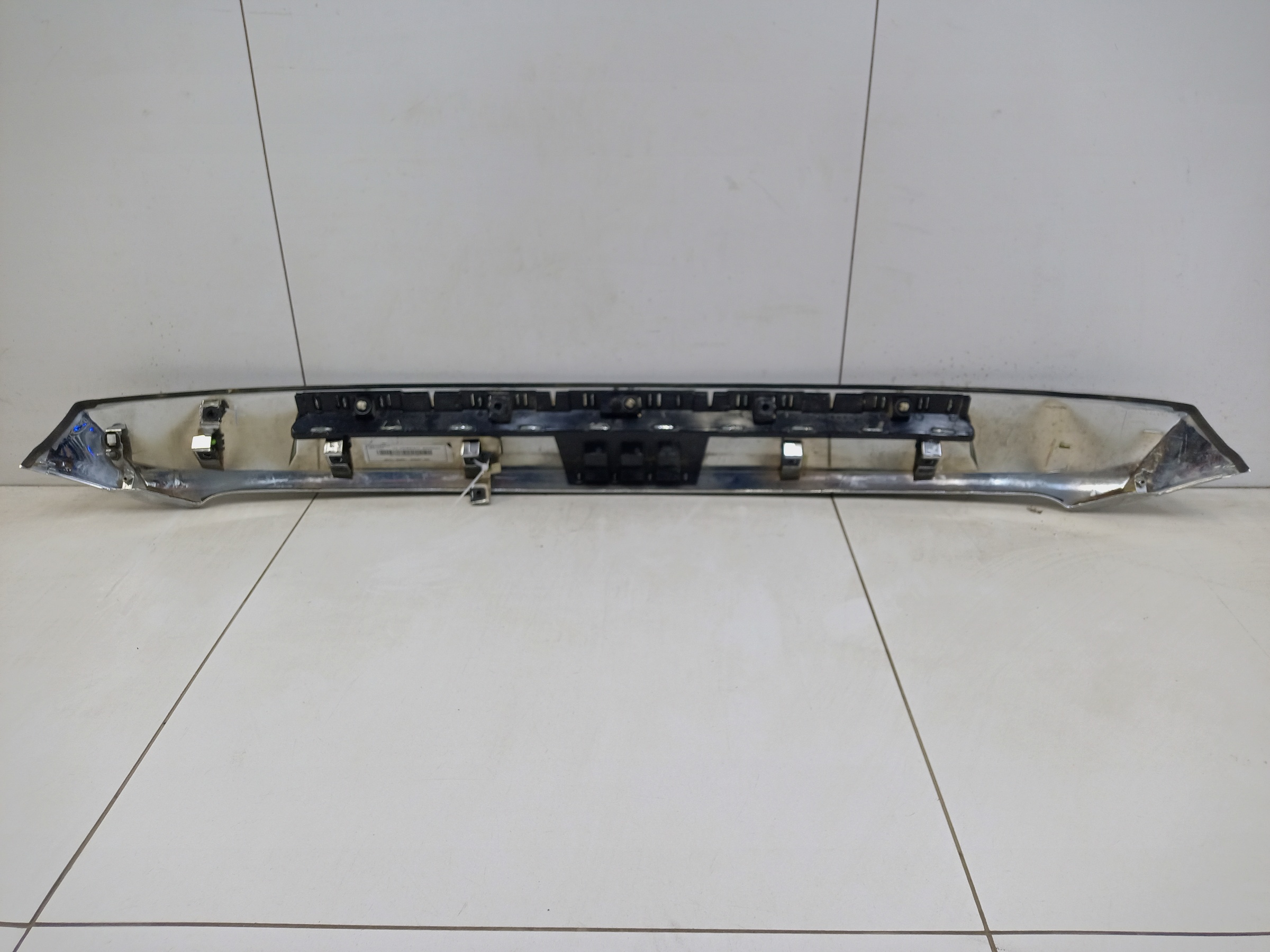 Накладка капота Tank 500 хром