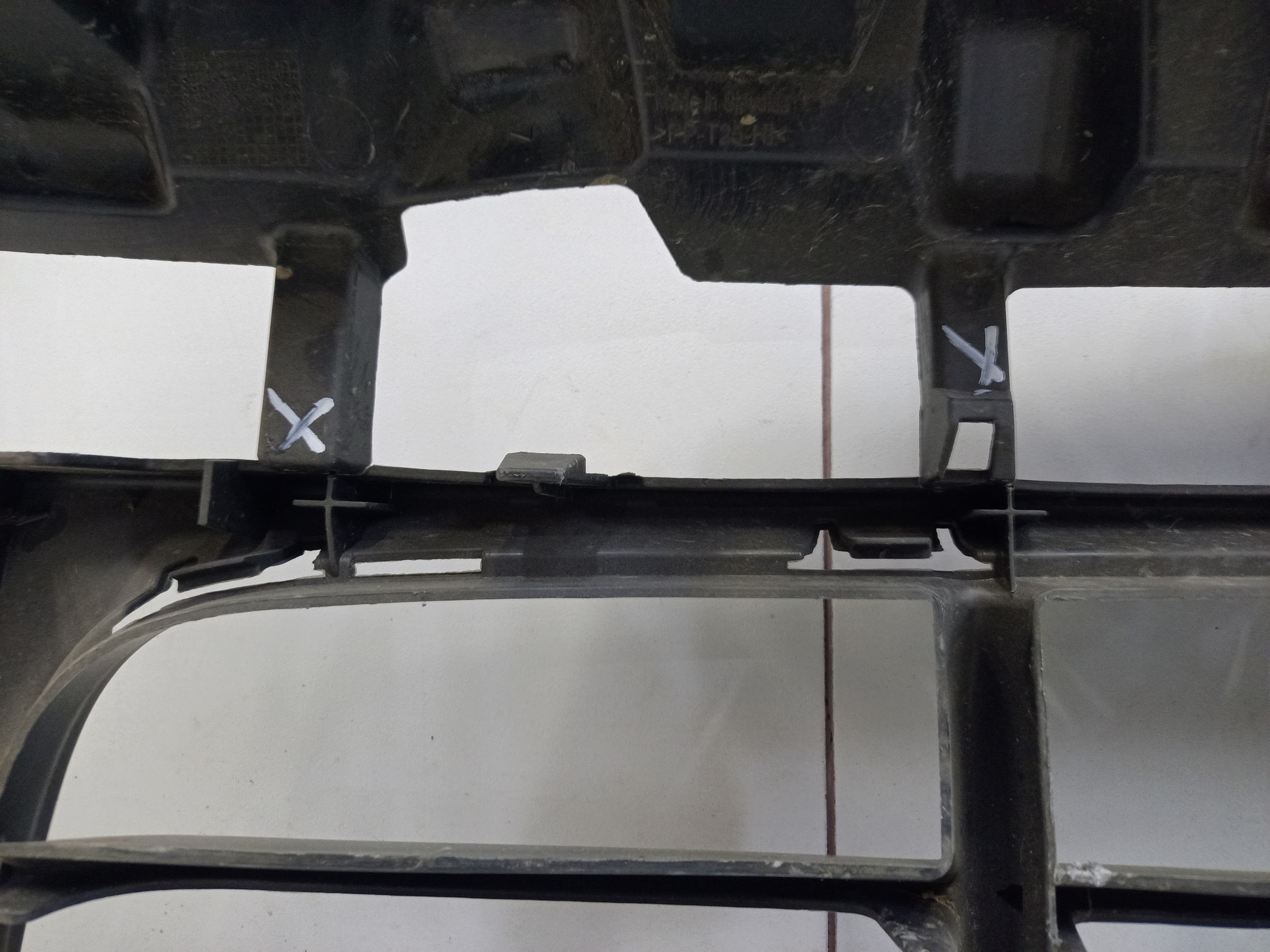 Решетка переднего бампера Porsche Cayenne 3