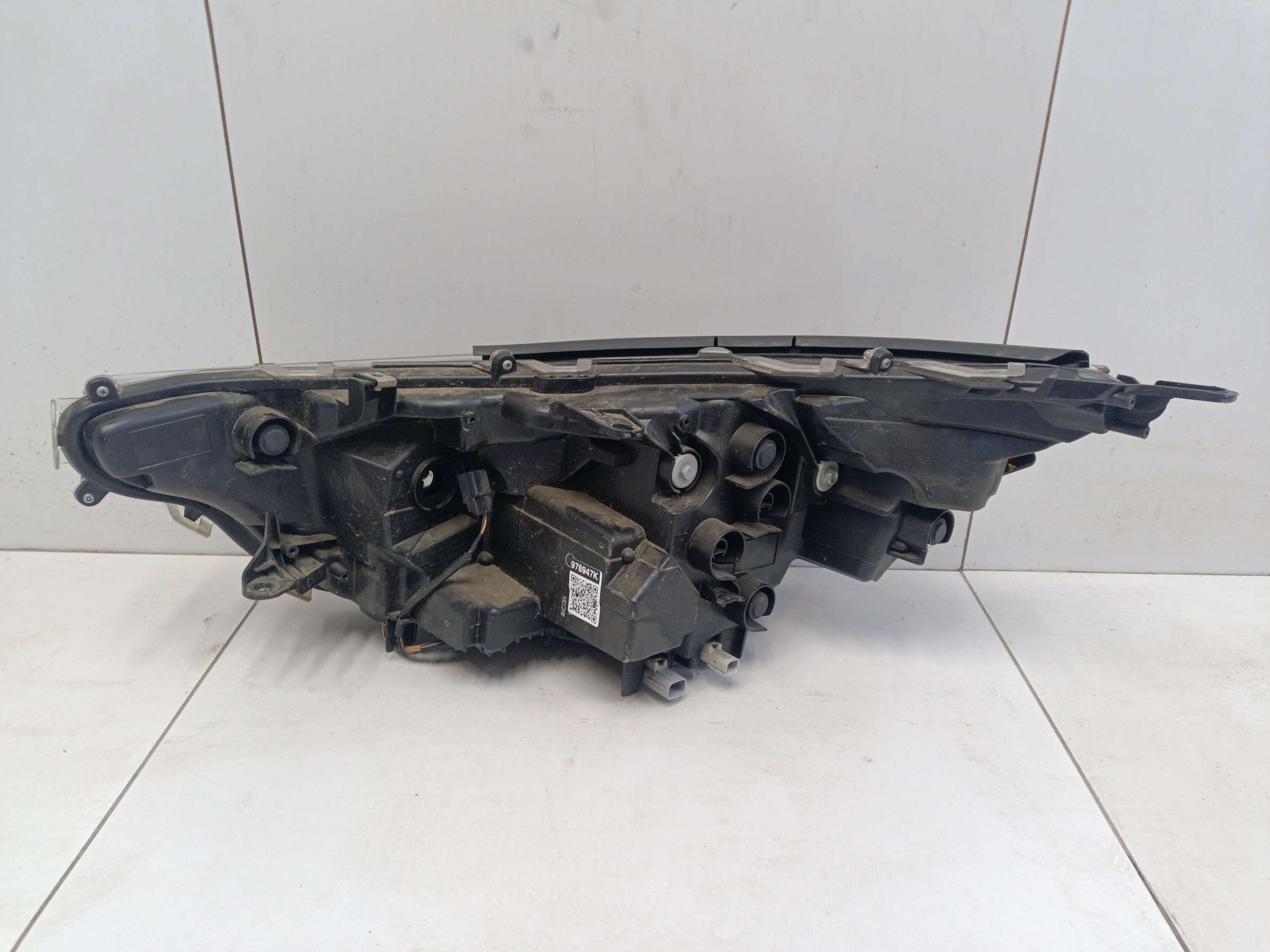 Фара передняя правая Toyota RAV4 XA50 Restail LED