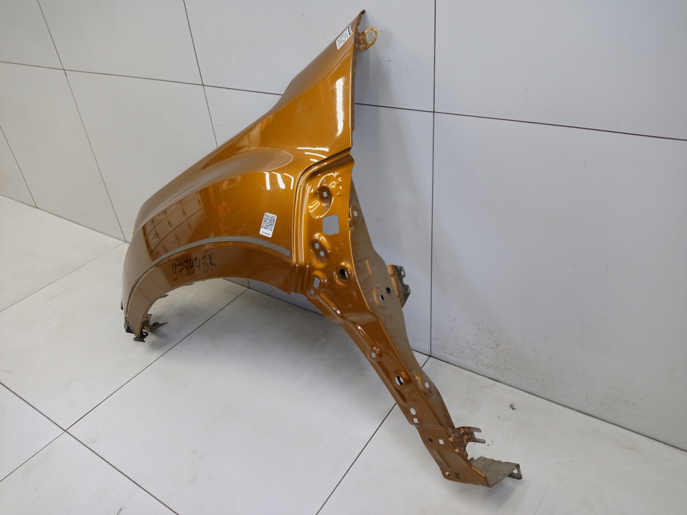 Крыло переднее левое Renault Duster 2