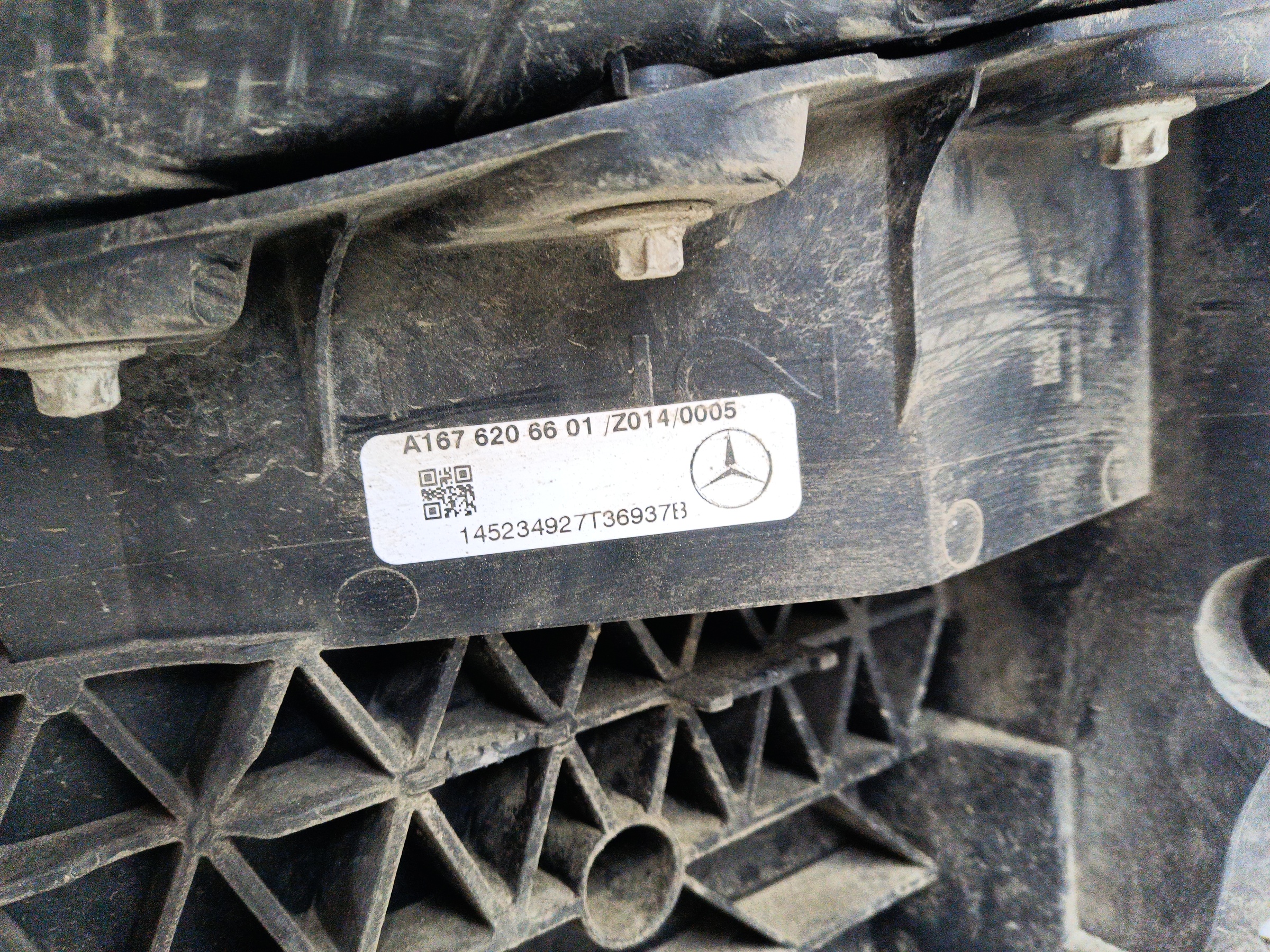 Панель передняя Mercedes Benz GLE-klasse V167