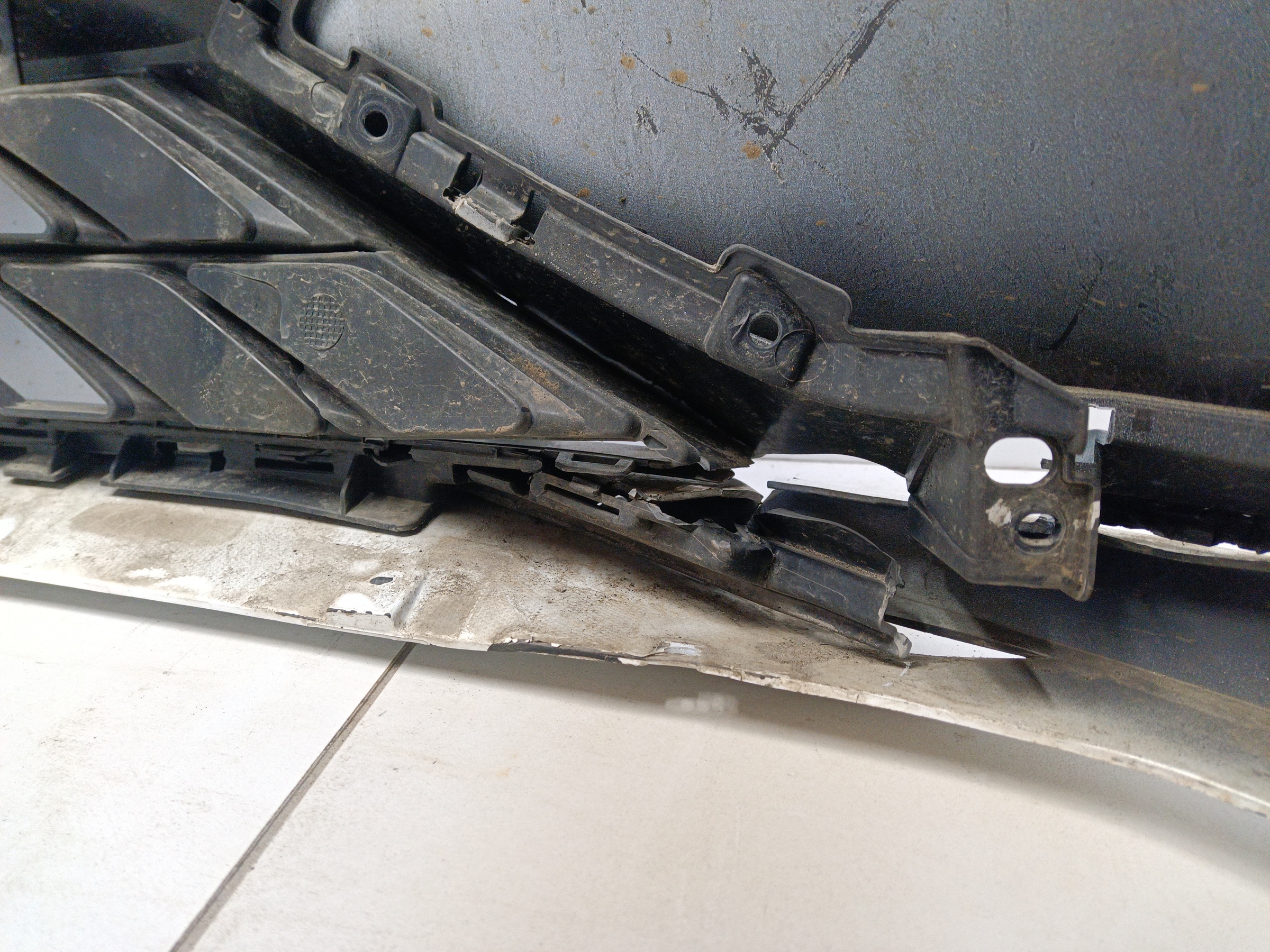 Бампер передний Chery Arrizo 8