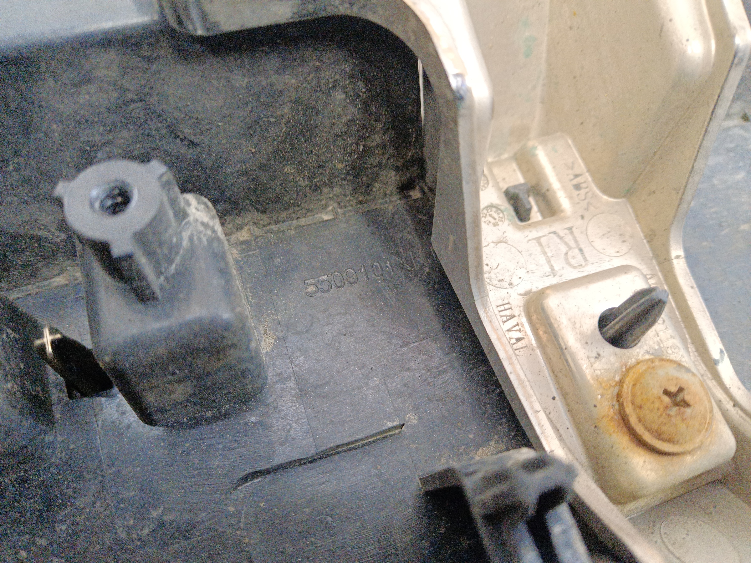 Решетка радиатора Haval H3