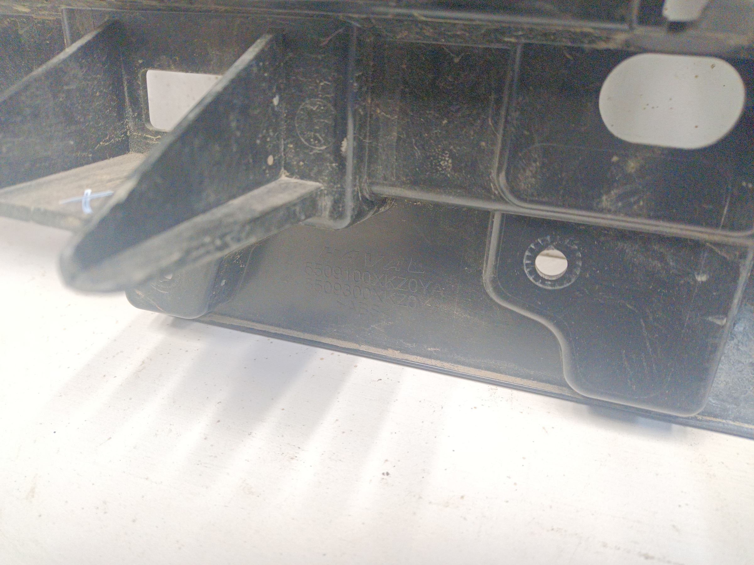 Решетка радиатора Haval M6 2