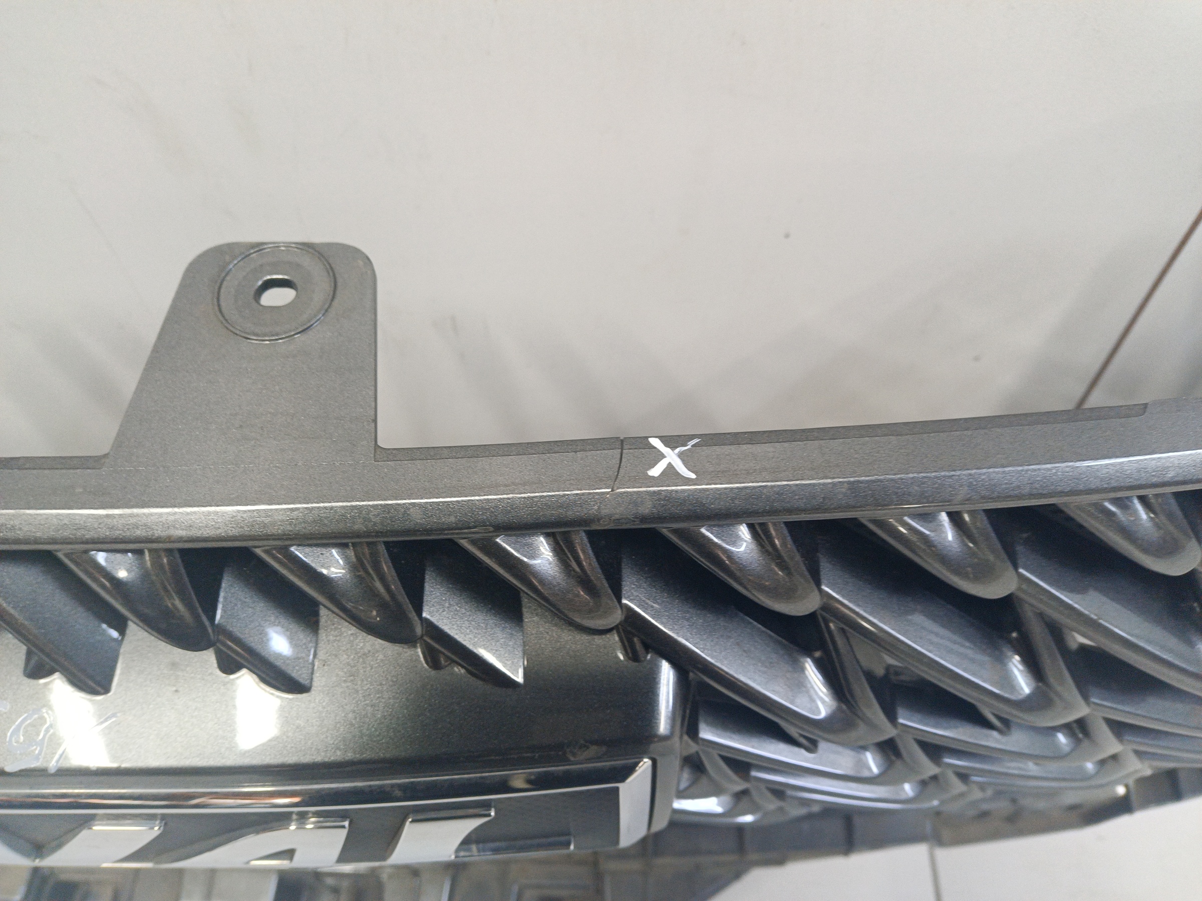 Решетка радиатора Haval M6 2