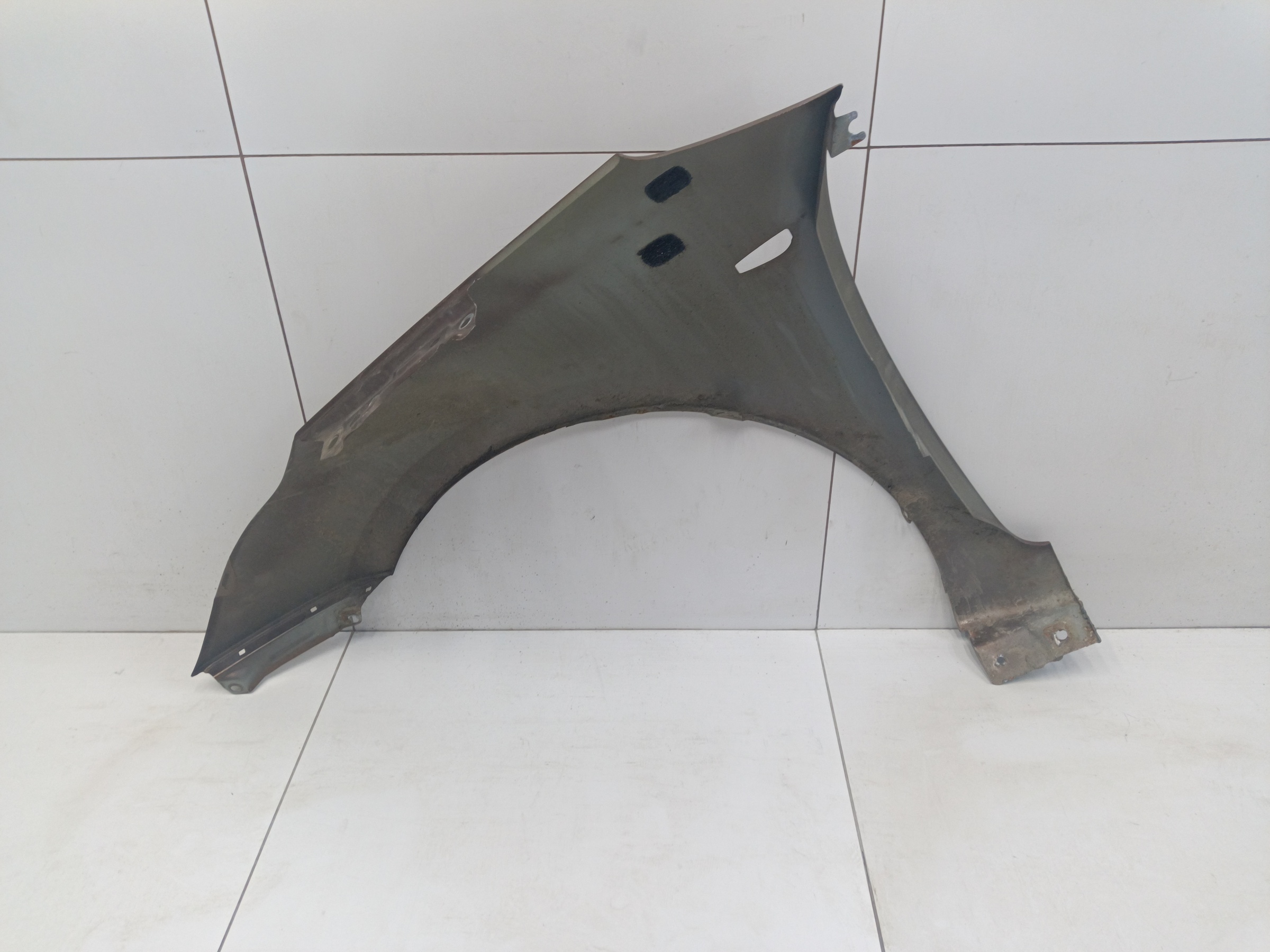 Крыло переднее правое KIA Ceed 2 под повторитель