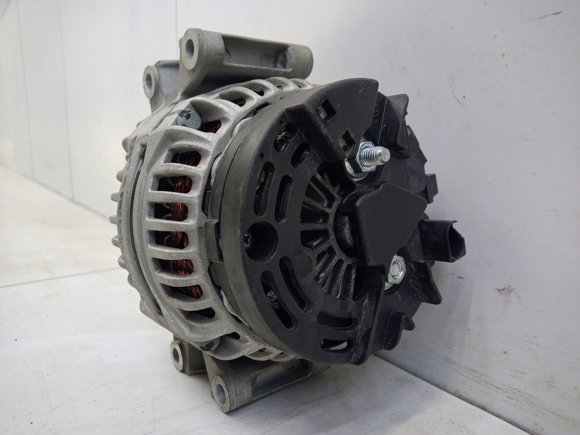 Генератор Kia Seltos