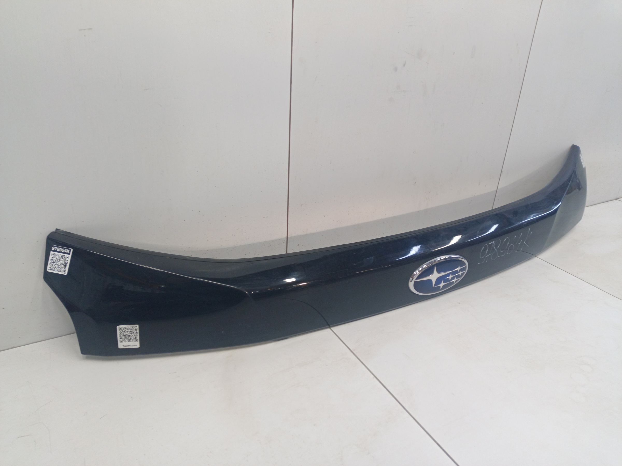 Накладка крышки багажника Subaru Forester 4 SJ