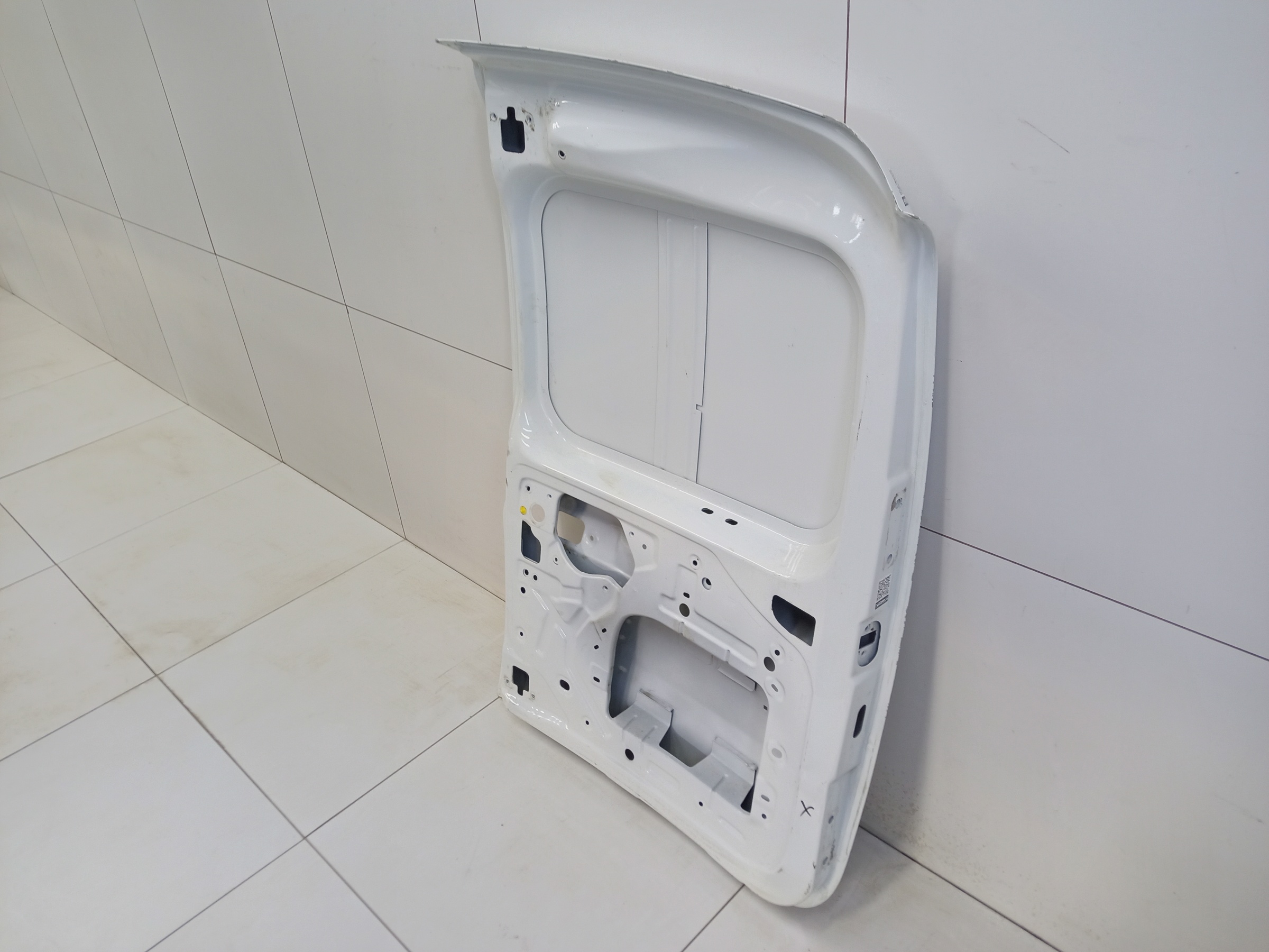 Дверь задняя левая распашная глухая Lada Largus Фургон