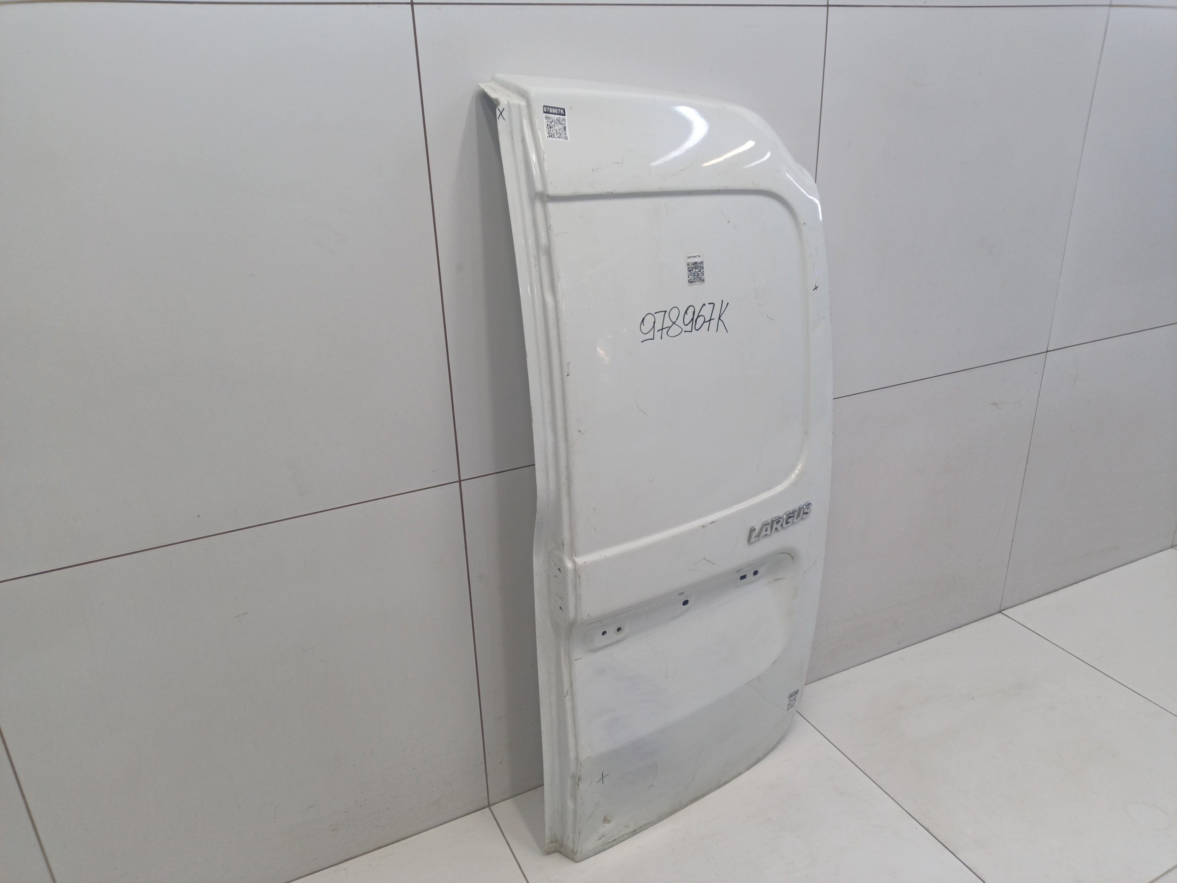 Дверь задняя правая распашная глухая Lada Largus Фургон