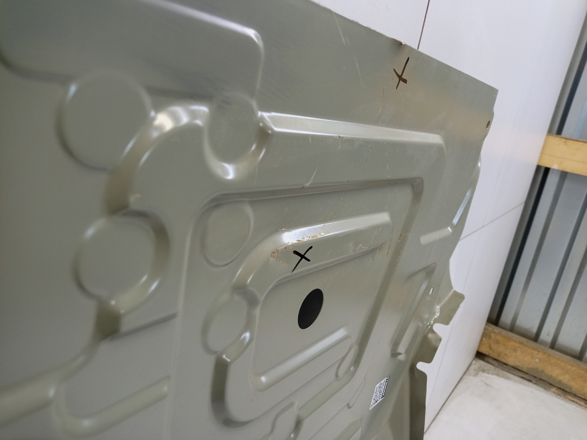 Пол багажника Geely Atlas