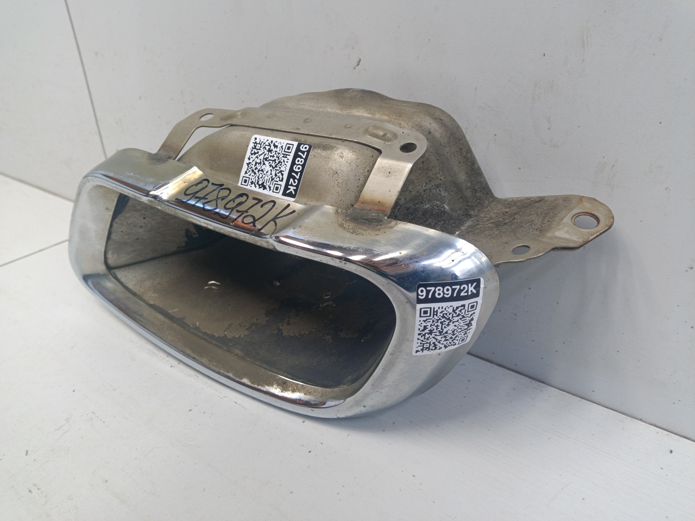 Насадка глушителя левая BMW X5 G05