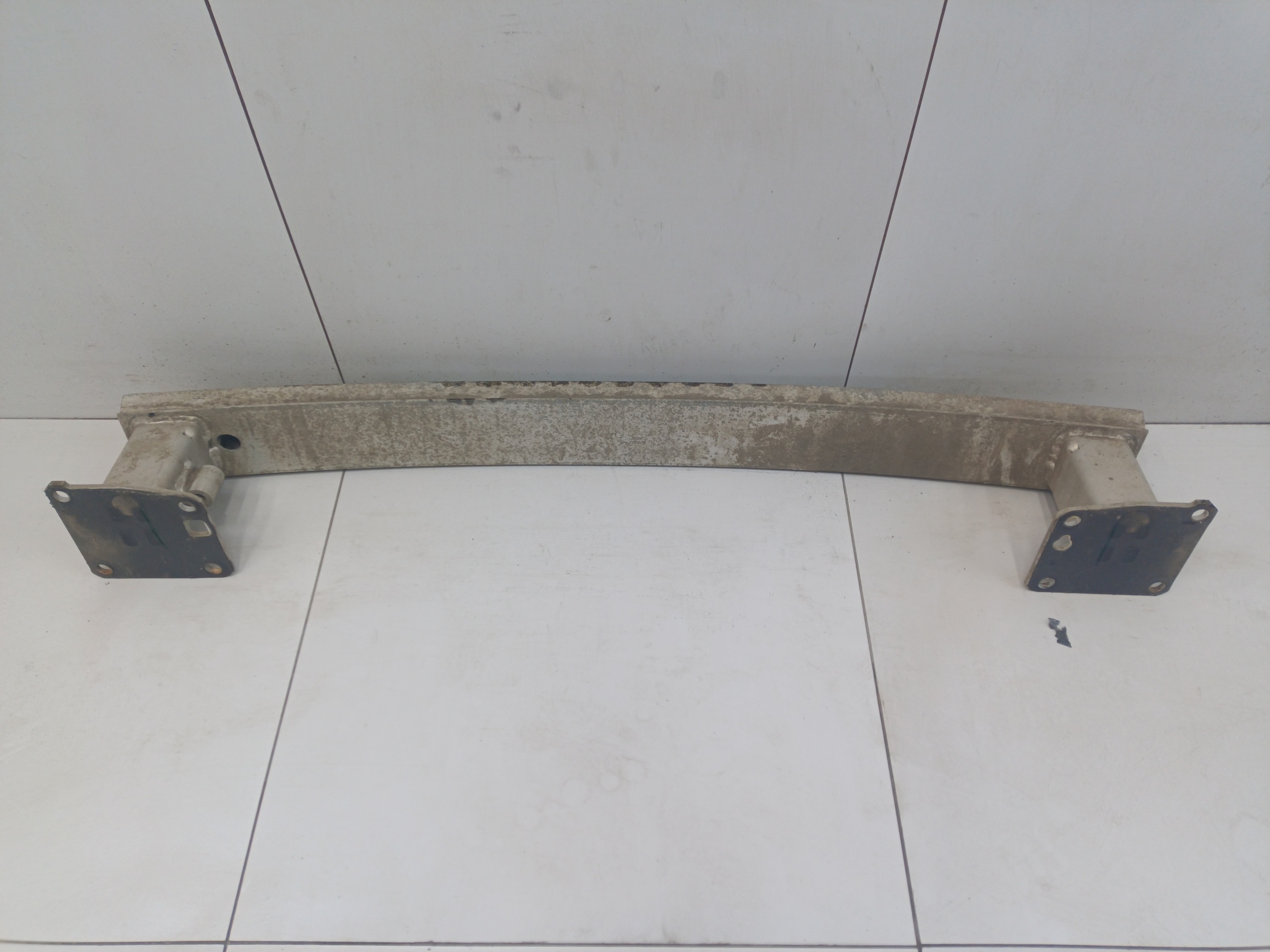 Усилитель заднего бампера Peugeot 3008 2