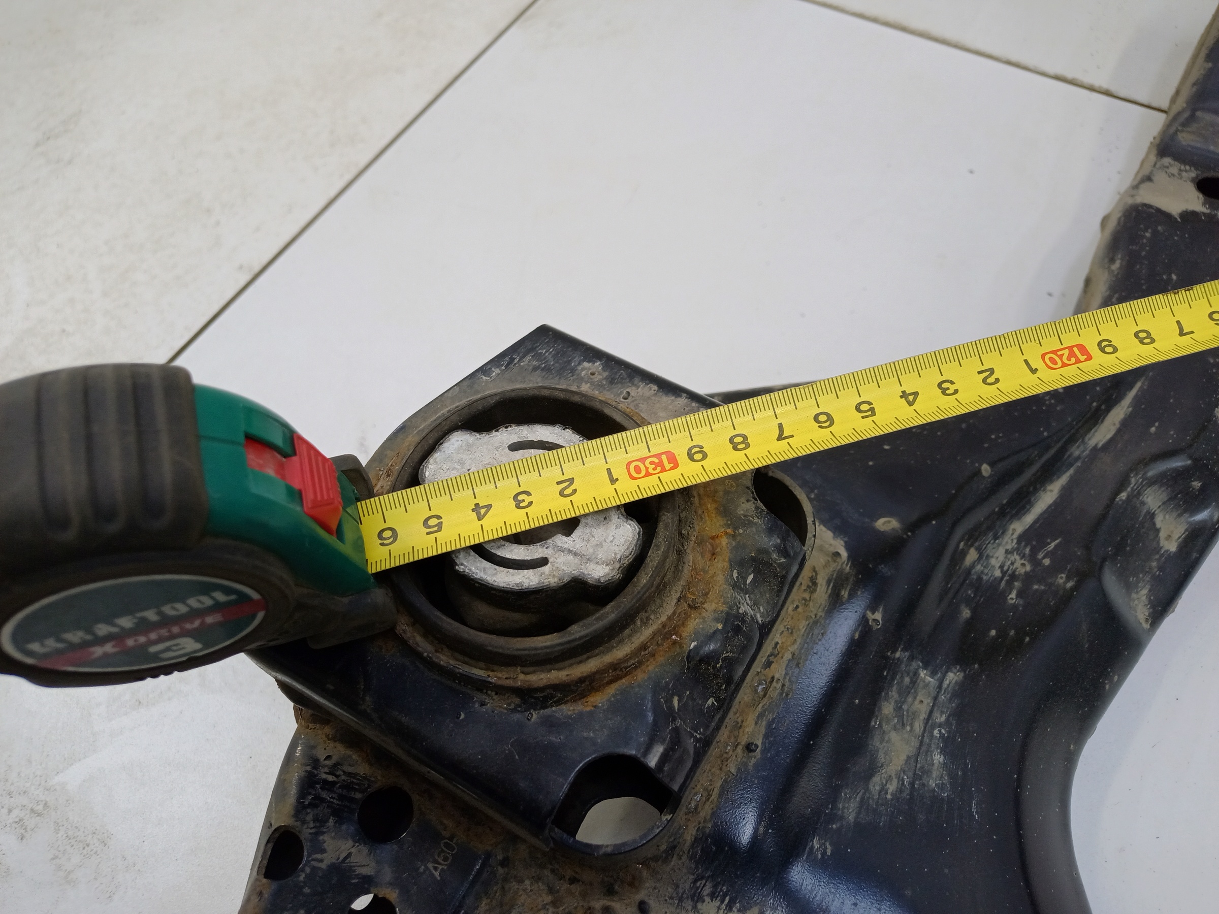 Подрамник передний GAC GS8 2