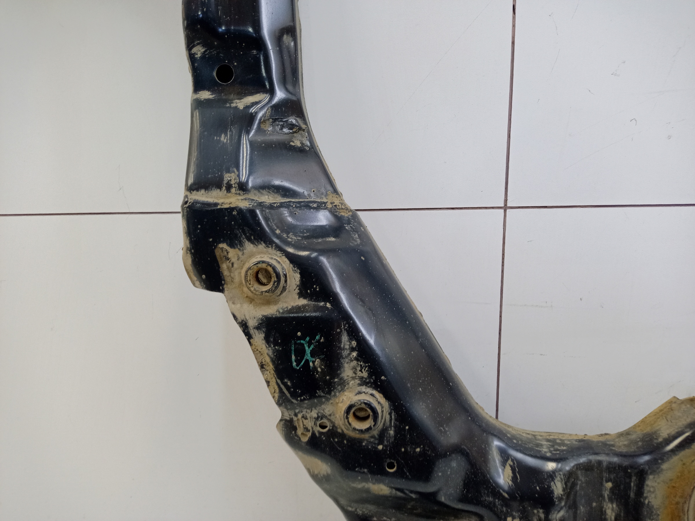 Подрамник передний GAC GS8 2