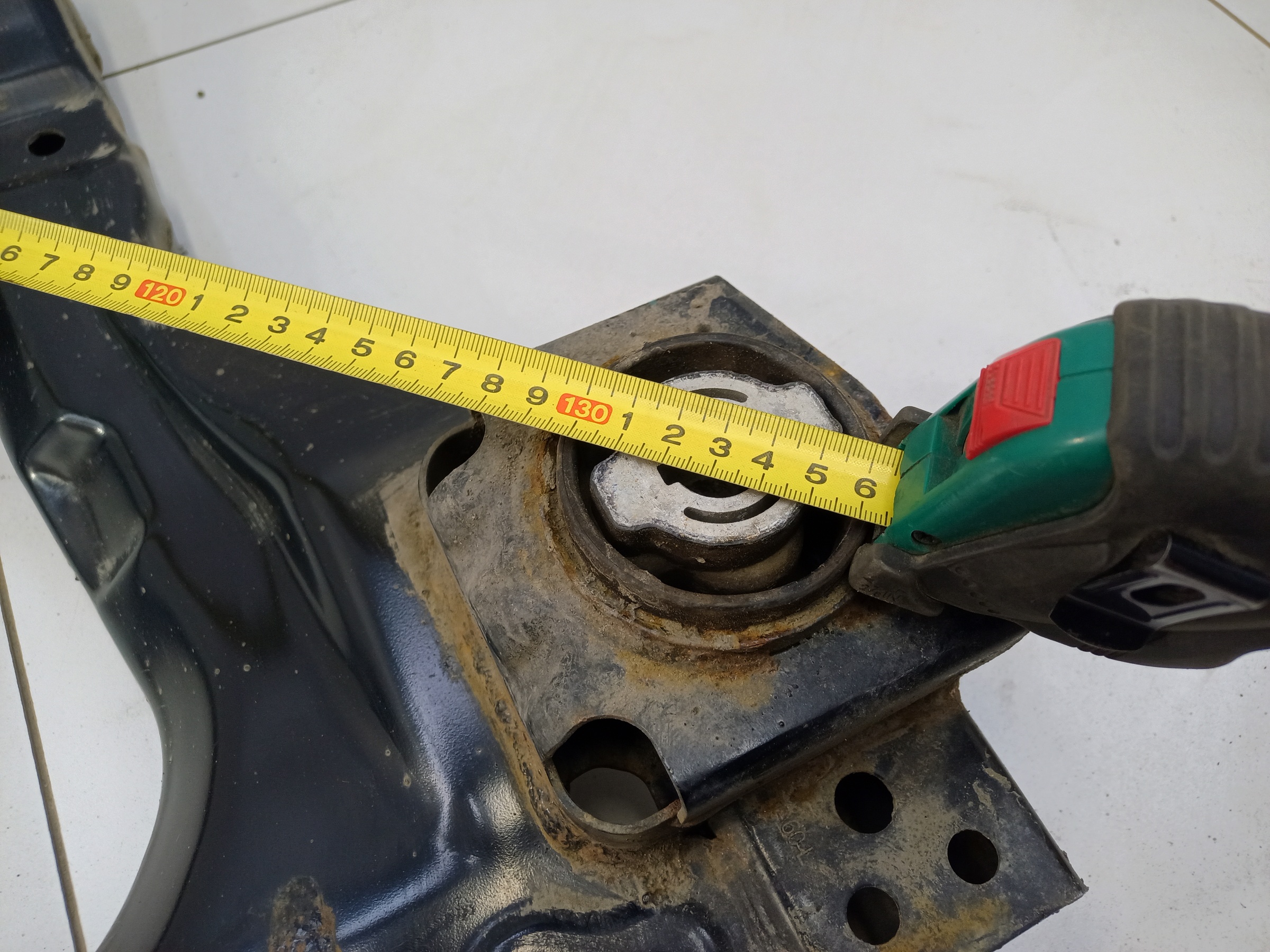 Подрамник передний GAC GS8 2