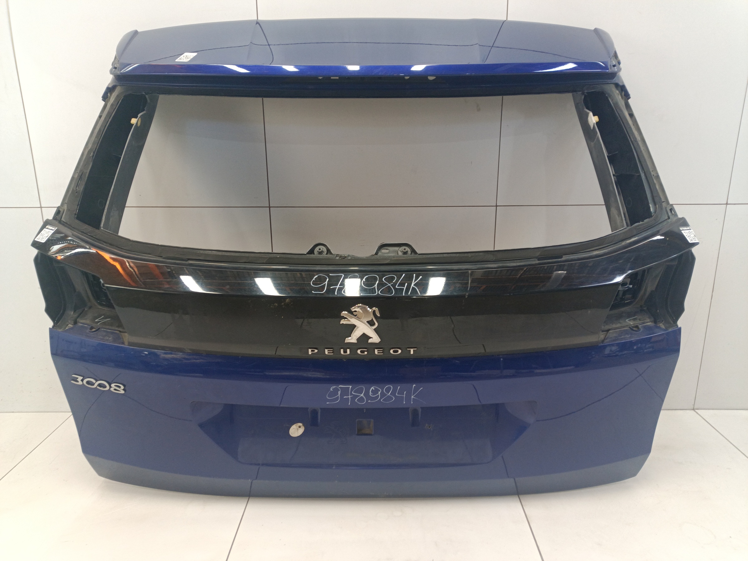 Крышка багажника Peugeot 3008 2