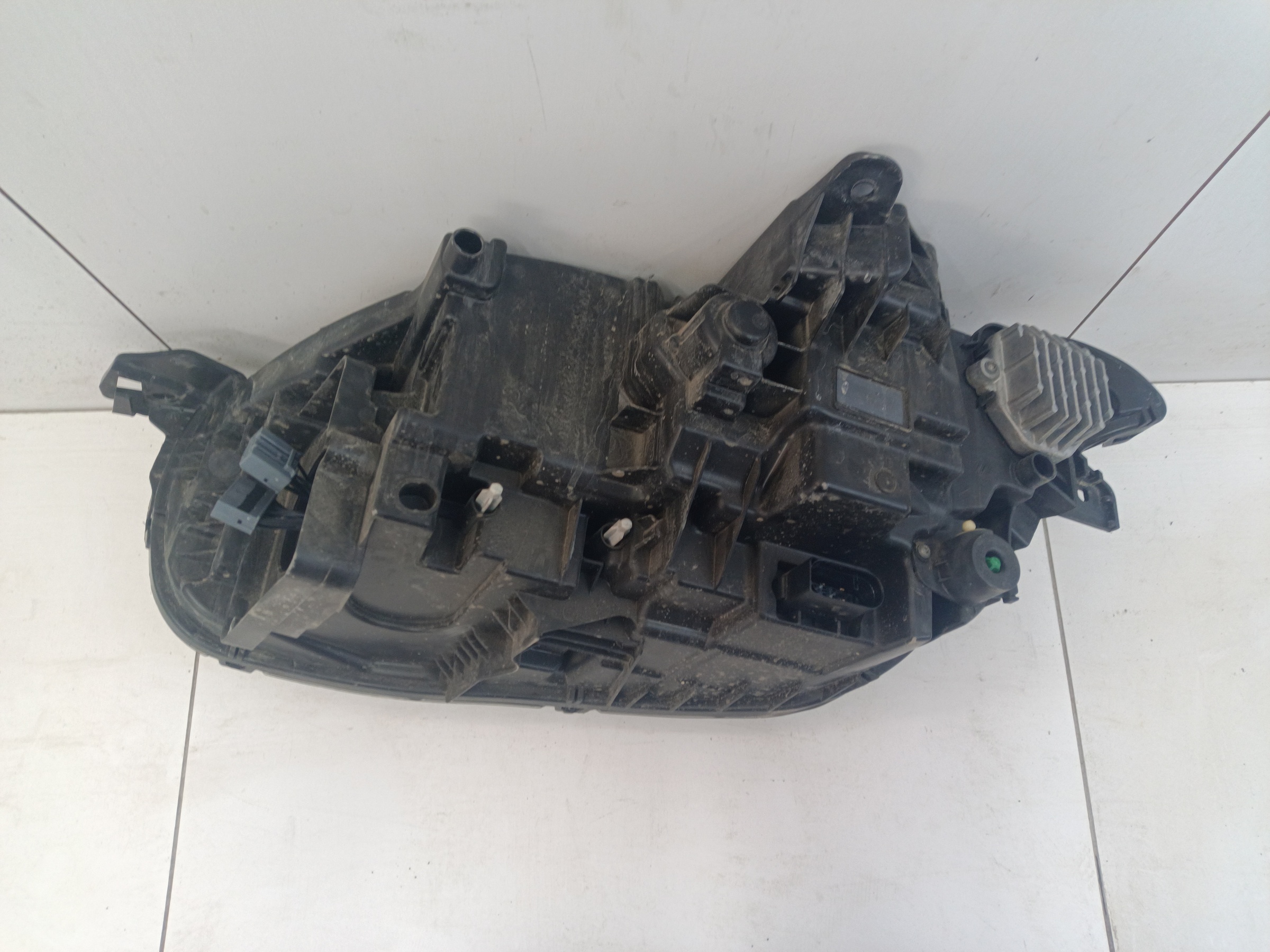 Фара передняя правая Volvo XC90 2 Full Led