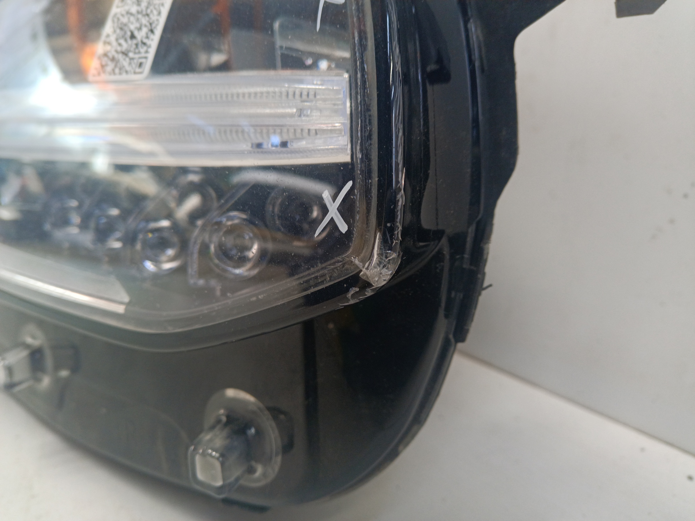 Фара передняя правая Volvo XC90 2 Full Led