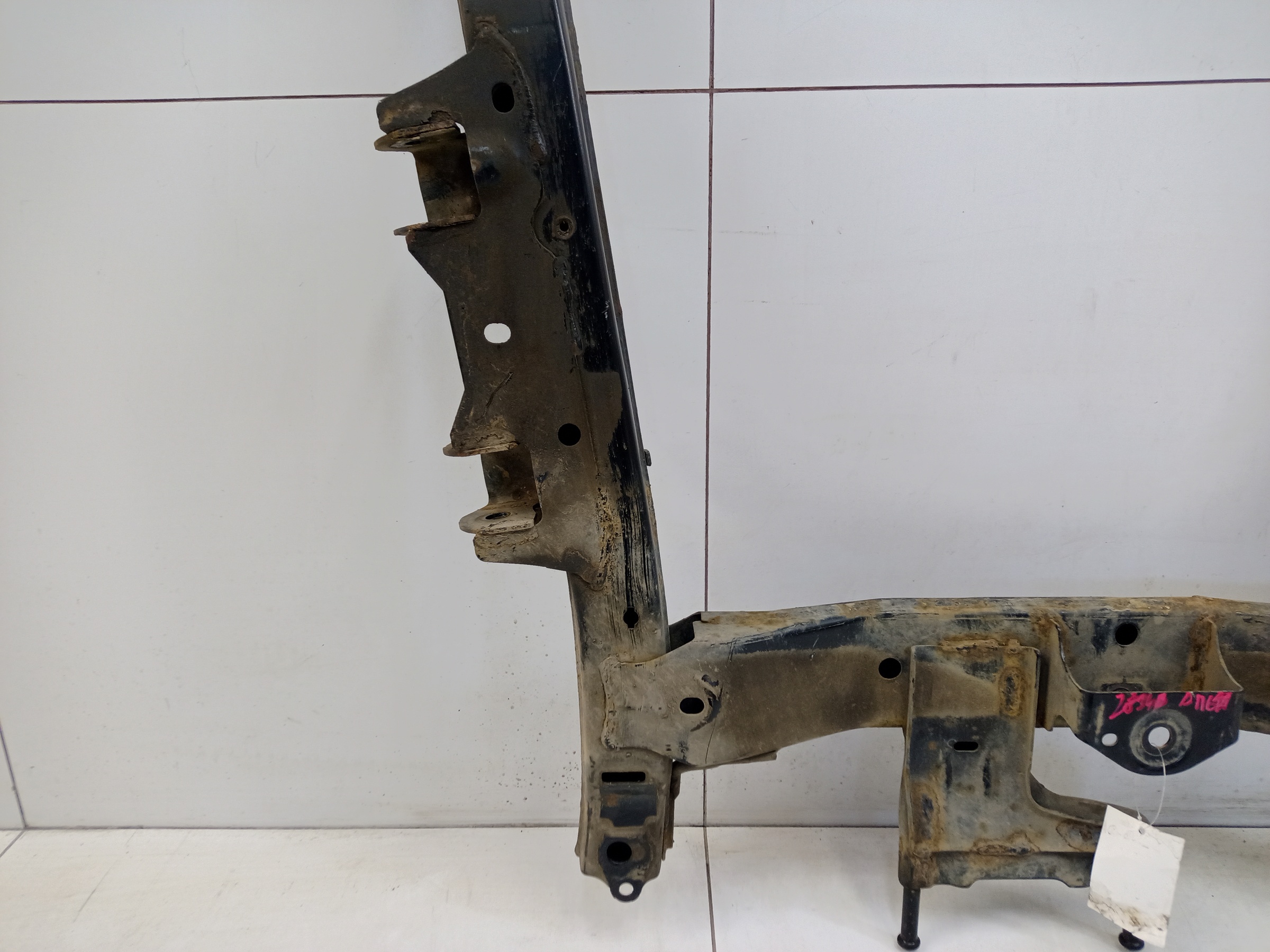 Подрамник передний Lada Largus Restail