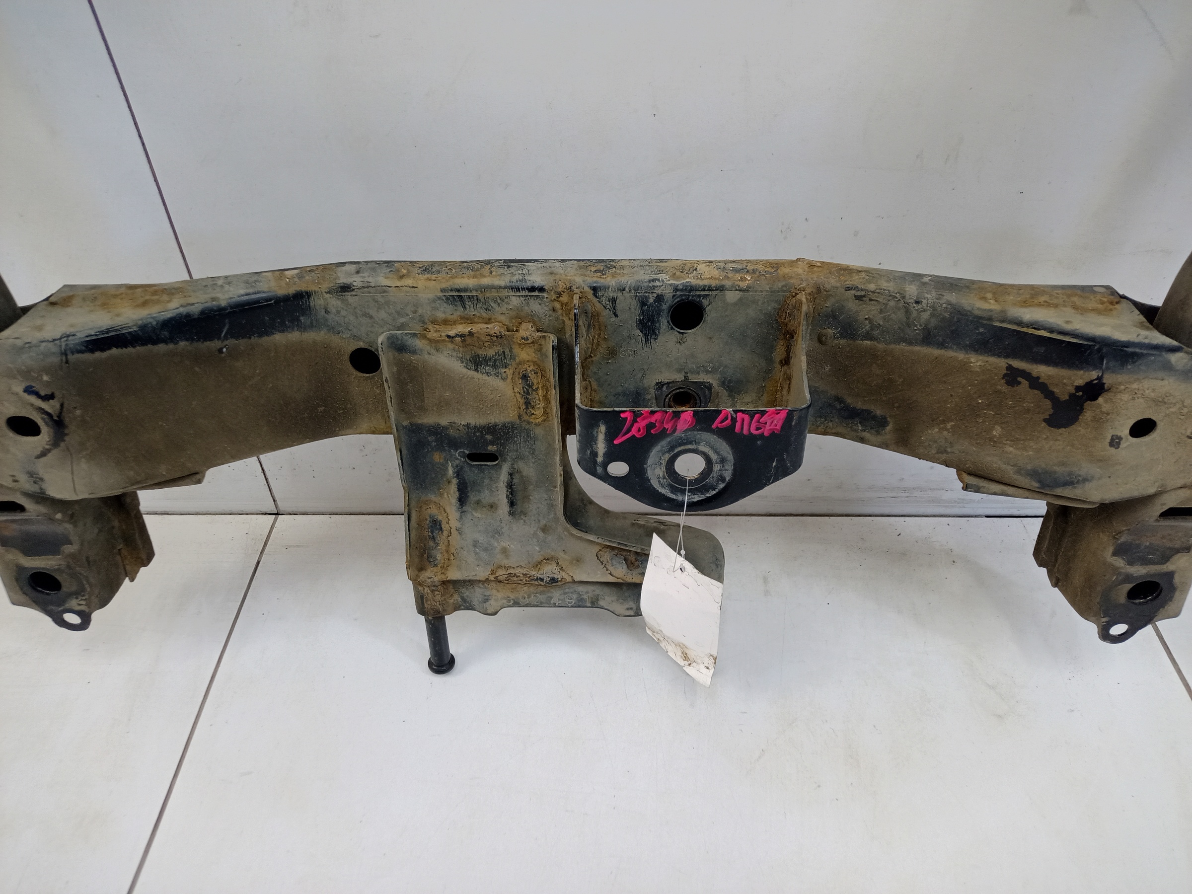 Подрамник передний Lada Largus Restail