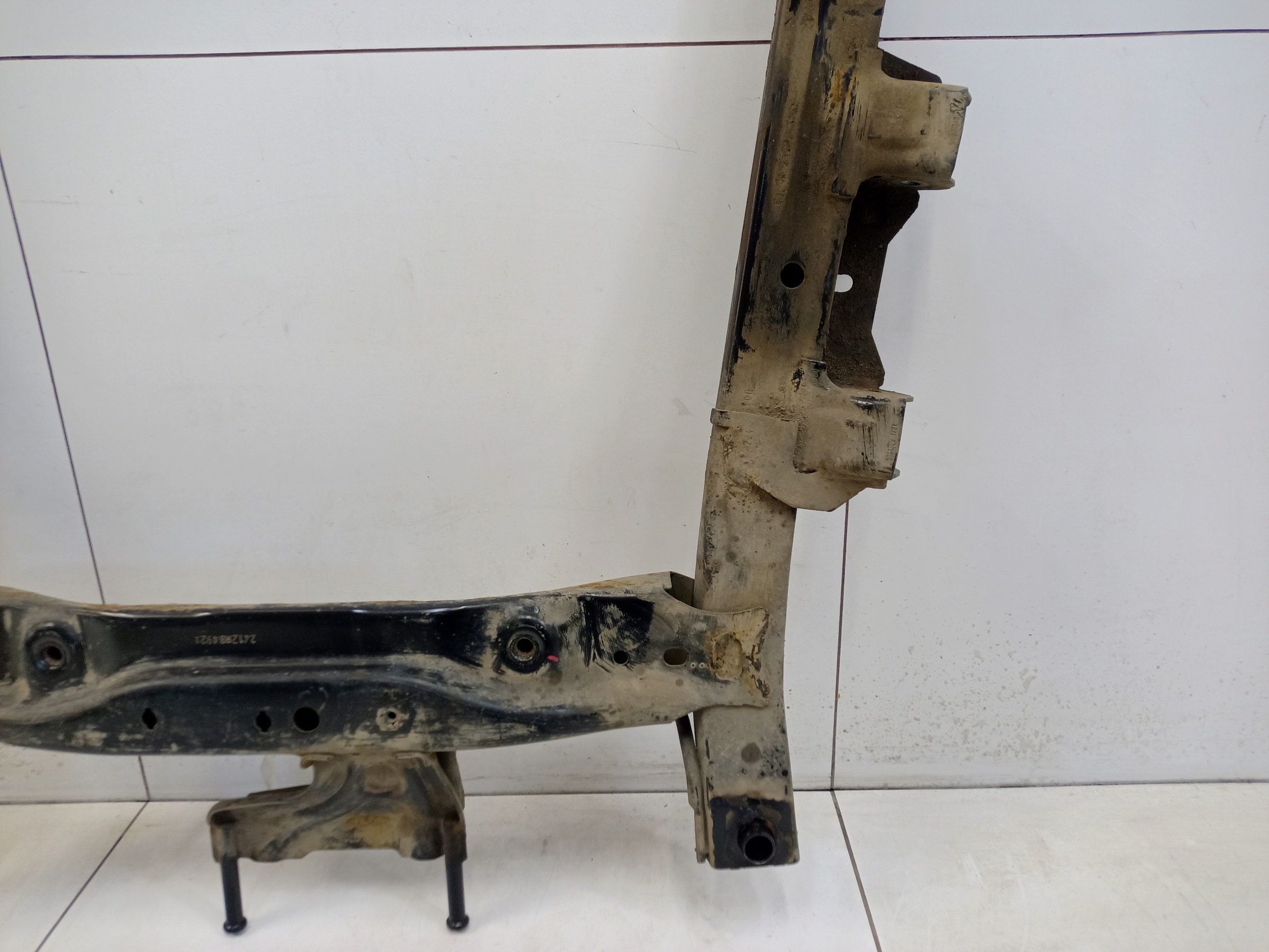 Подрамник передний Lada Largus Restail